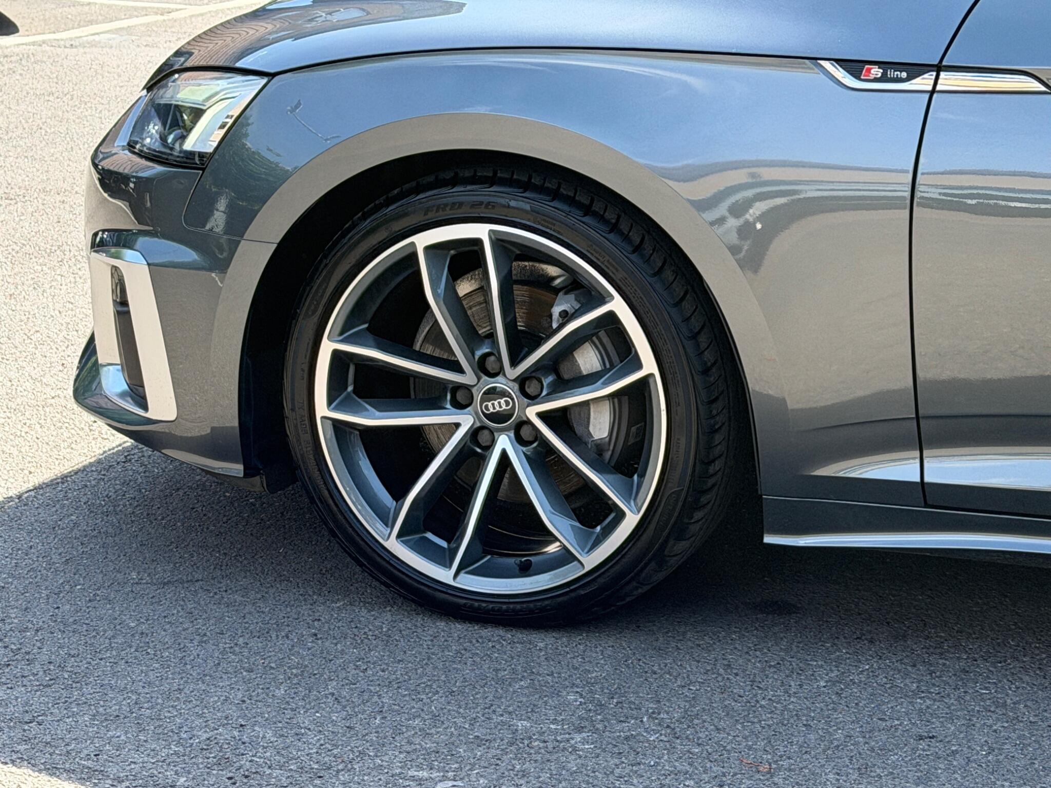 Audi A5 view 10