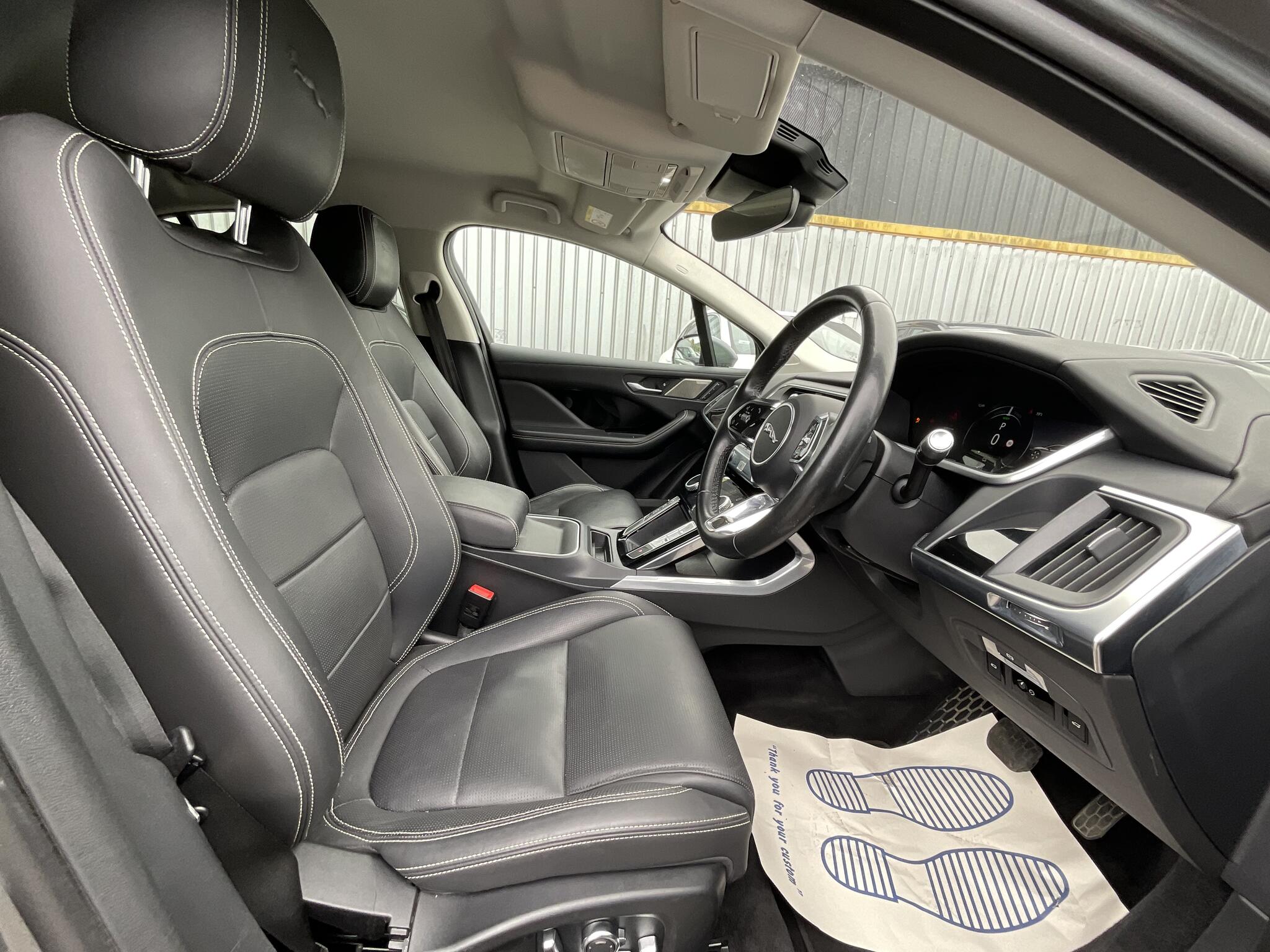 Jaguar I-Pace view 9