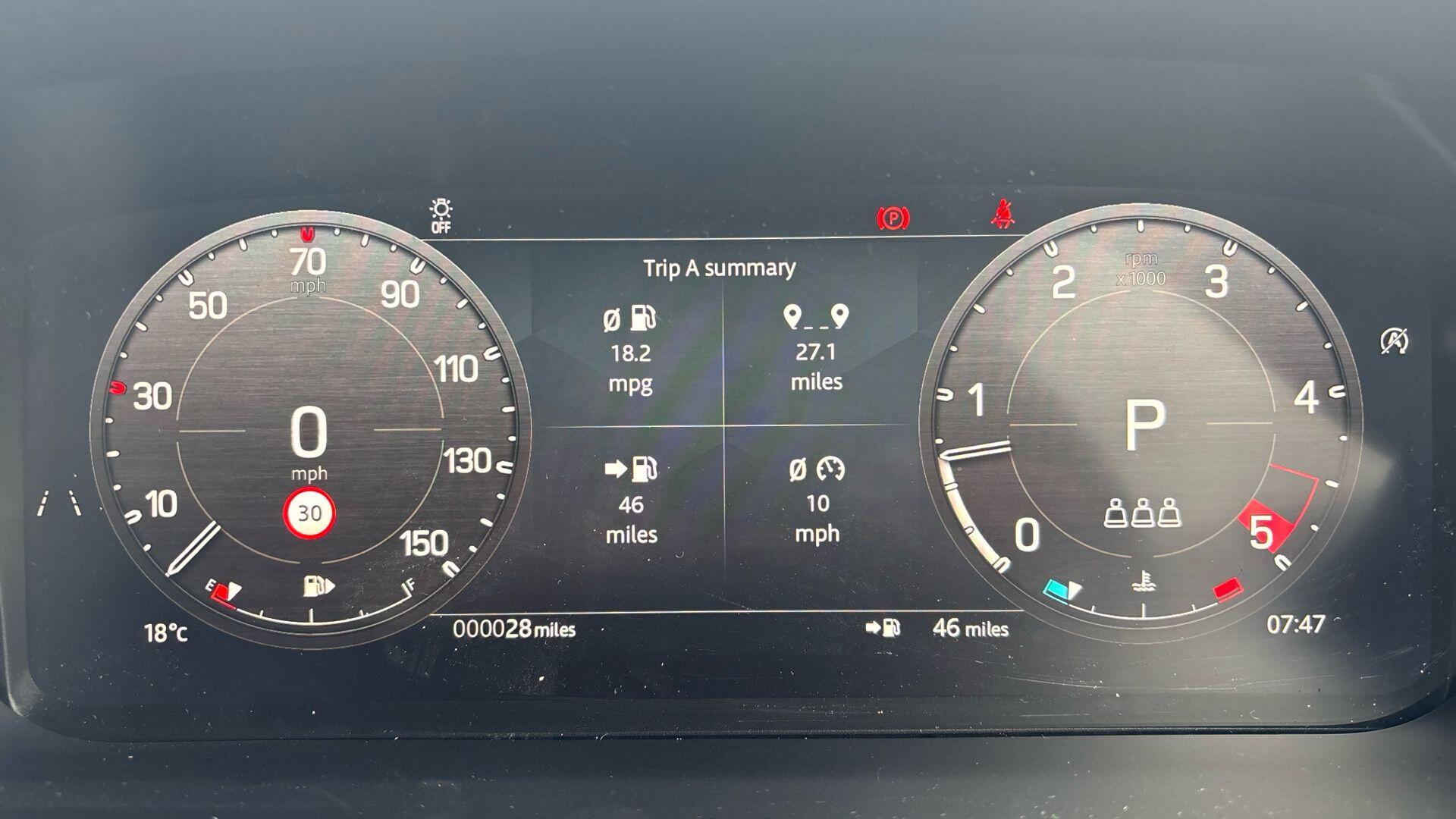 Land Rover Defender view 37