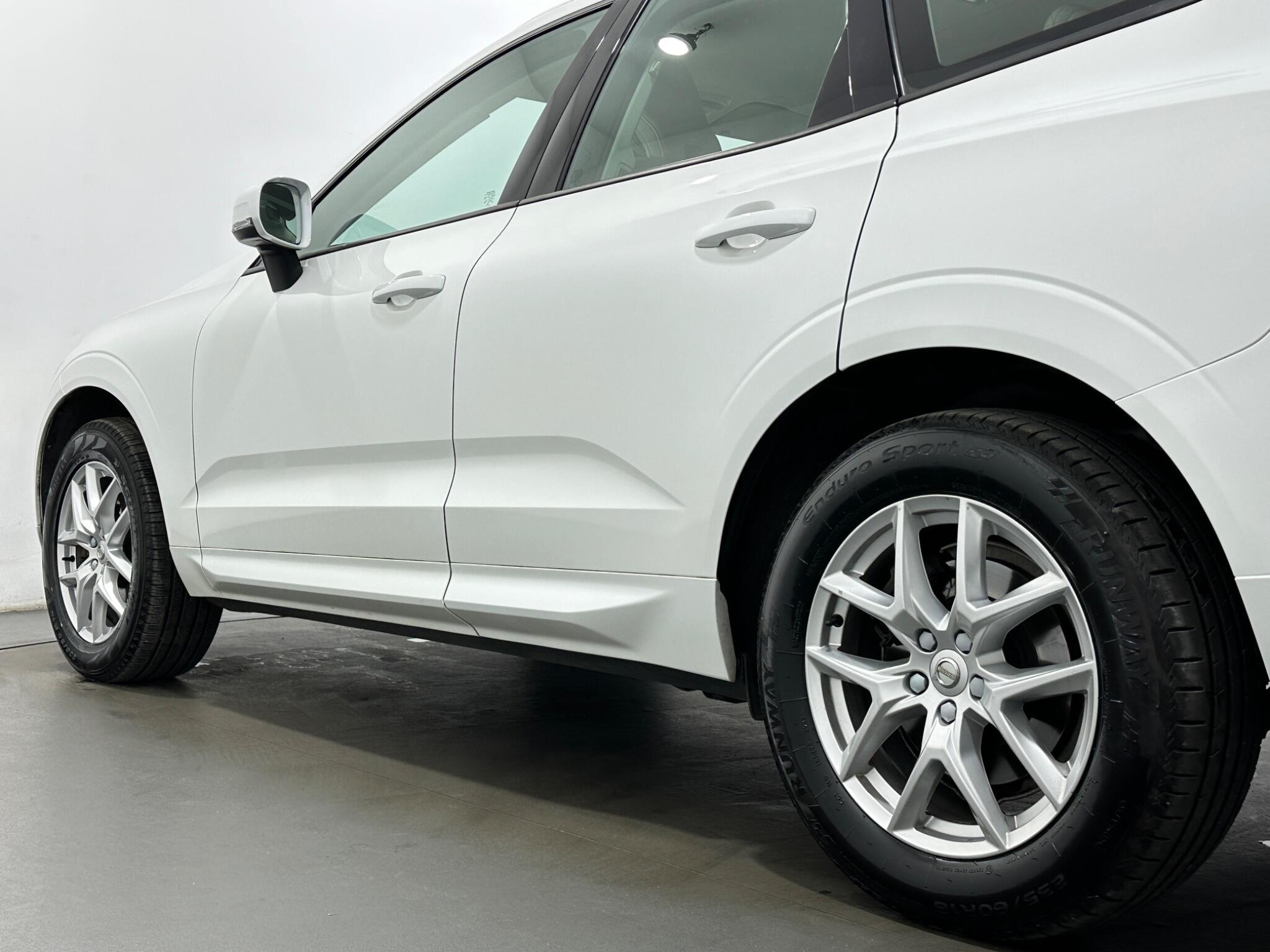 Volvo XC60 view 49