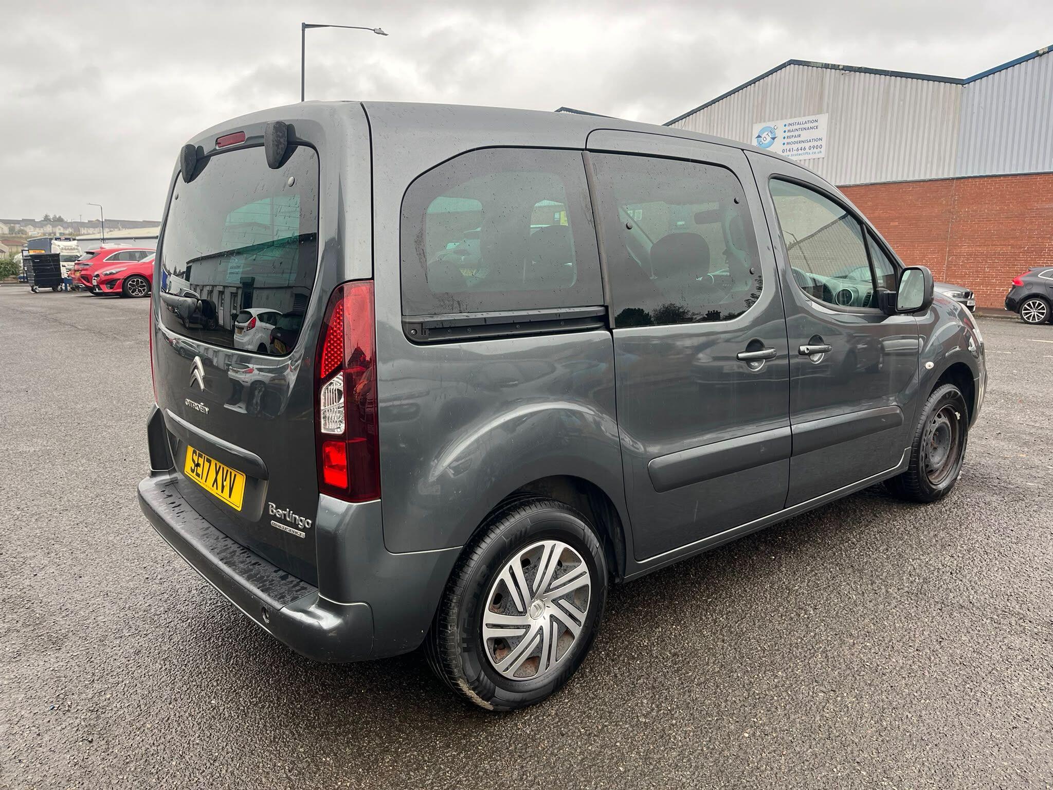 Citroen Berlingo view 3