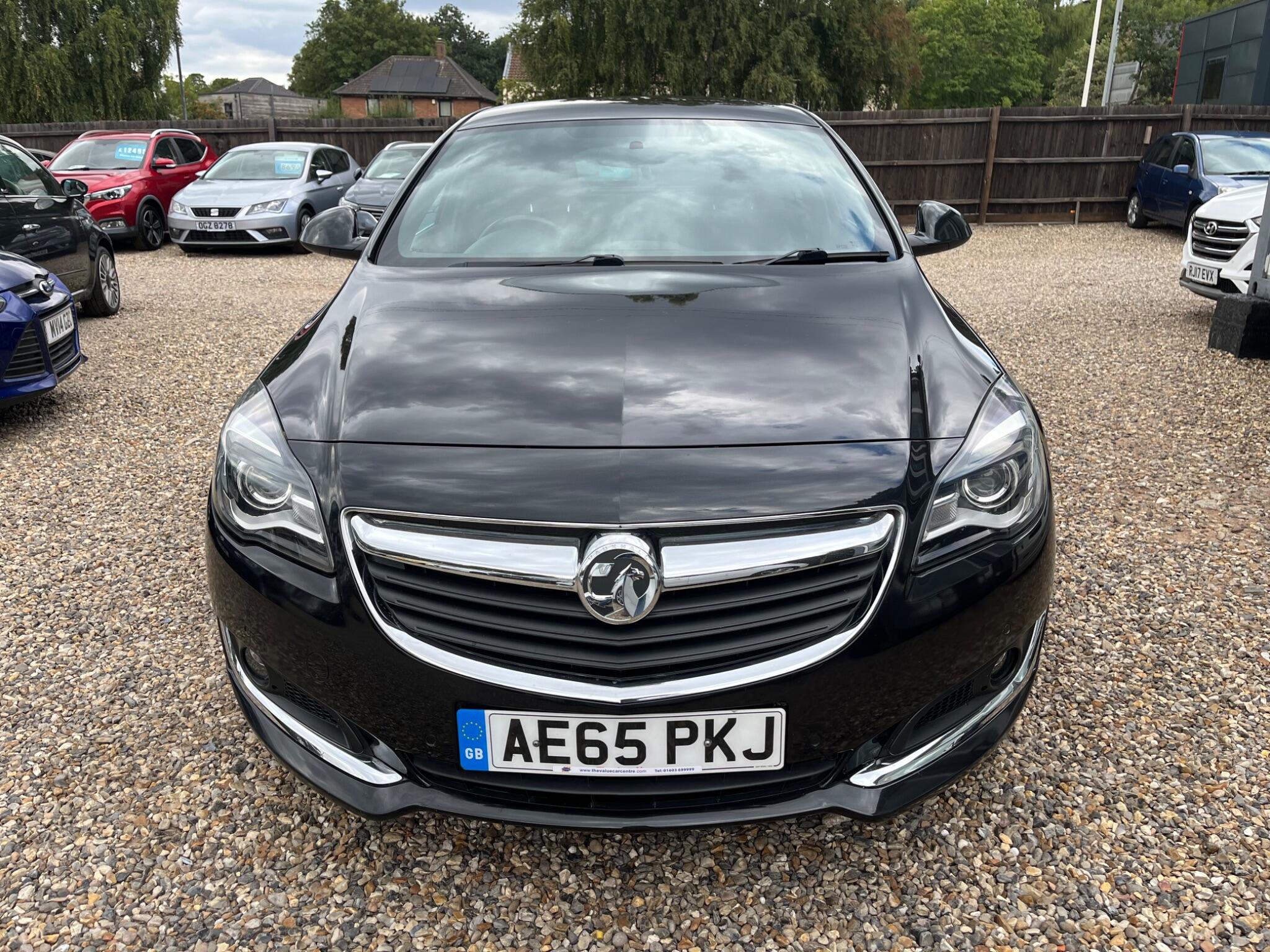 Vauxhall Insignia view 2