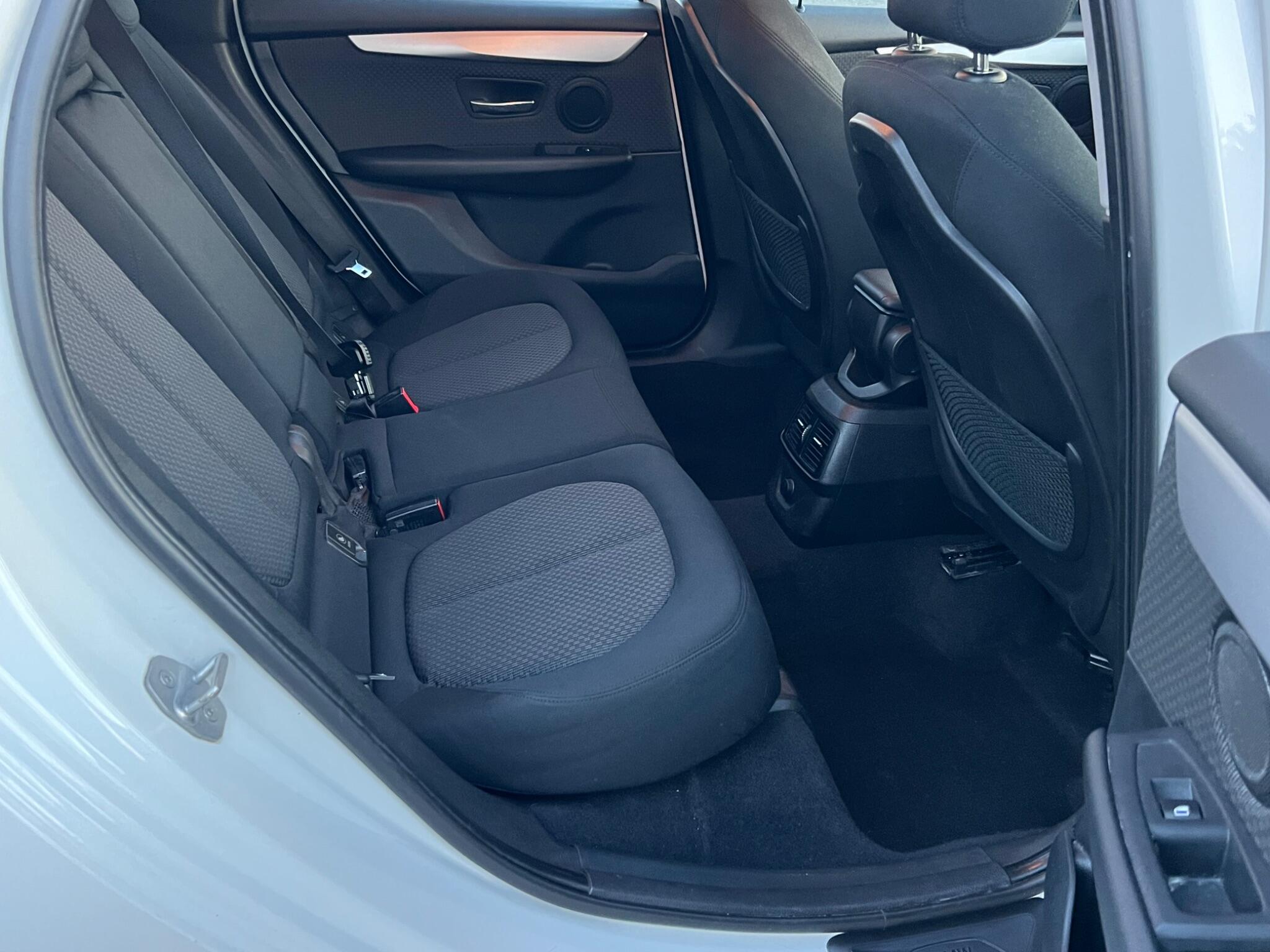 BMW 2 Series Active Tourer view 16