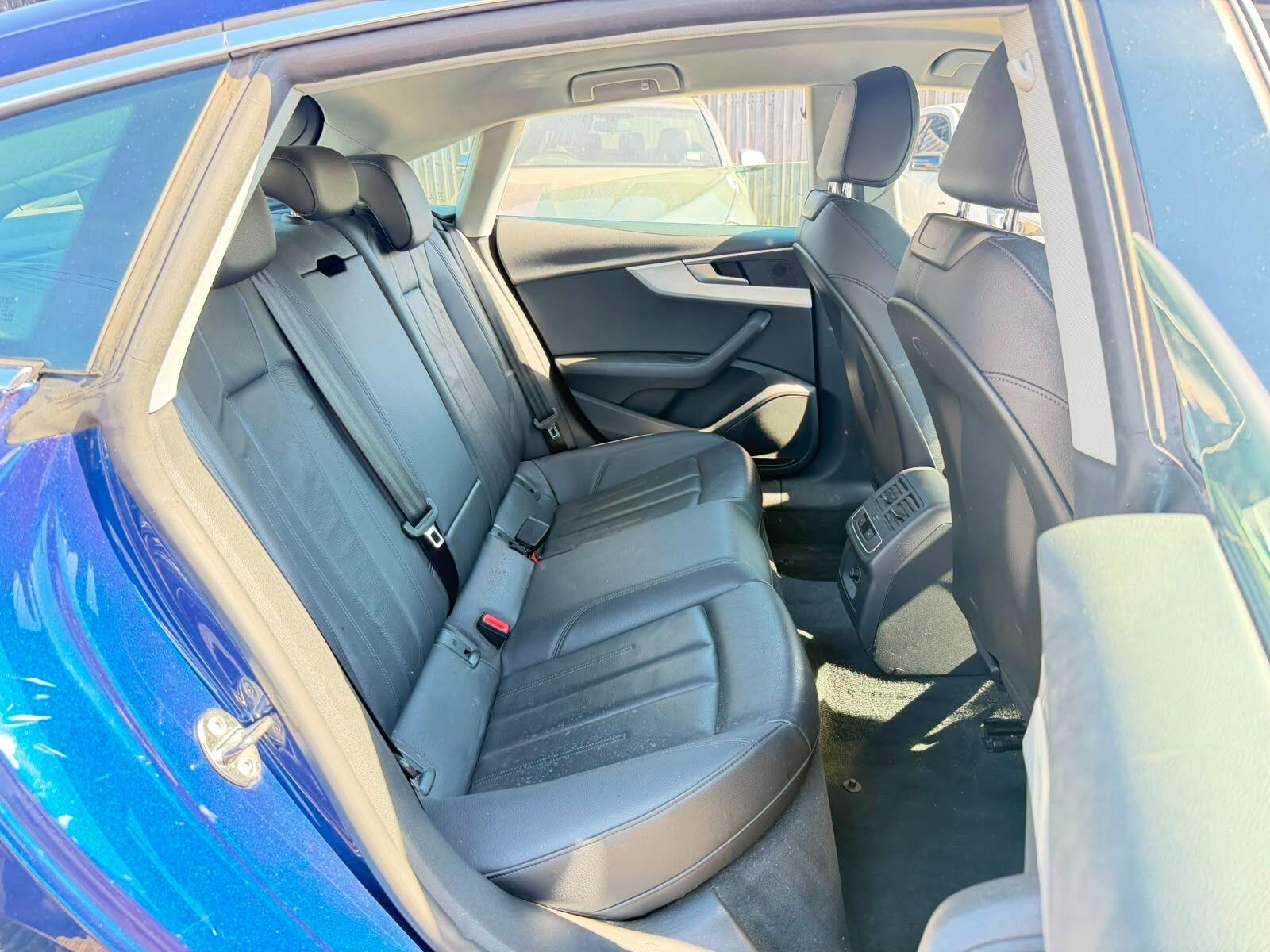 Audi A5 view 12