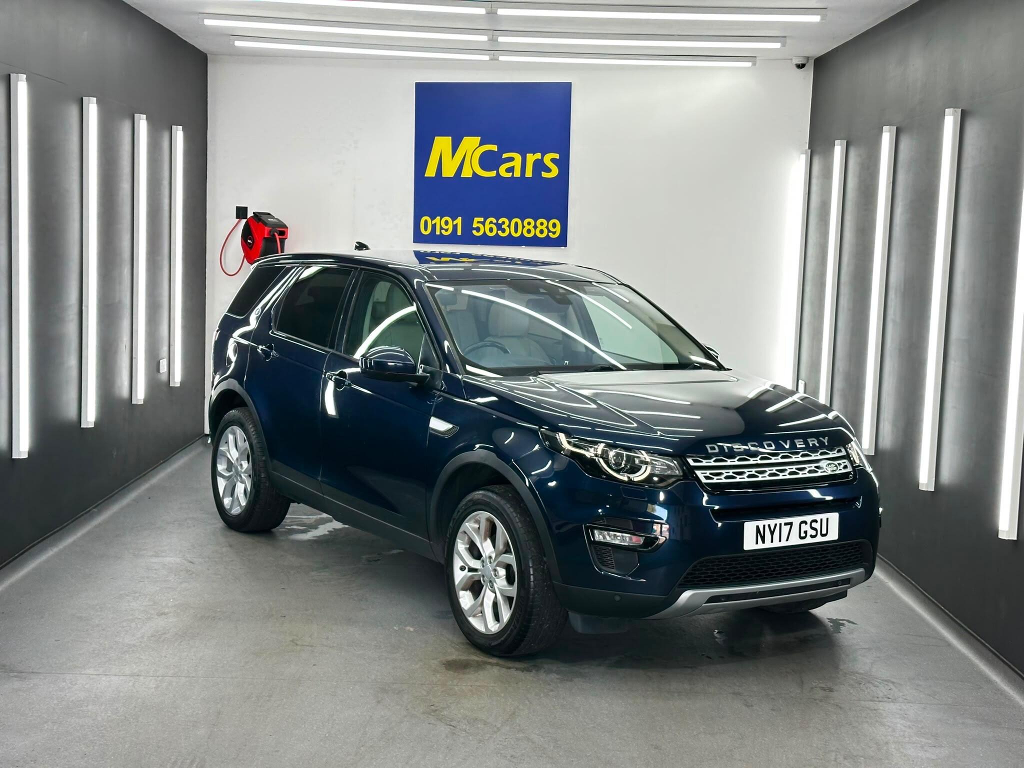 Land Rover Discovery Sport view 7