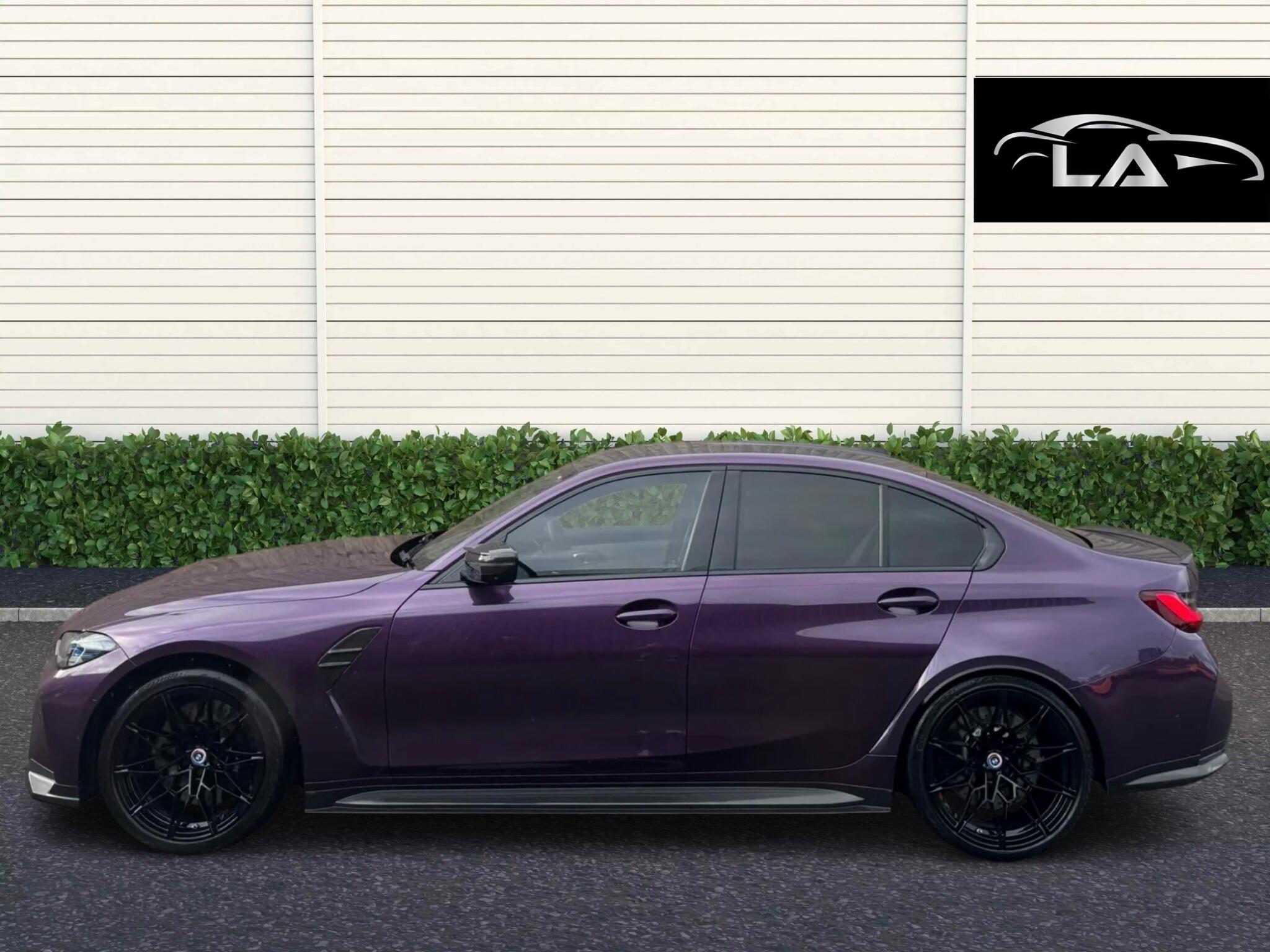 BMW M3 view 3