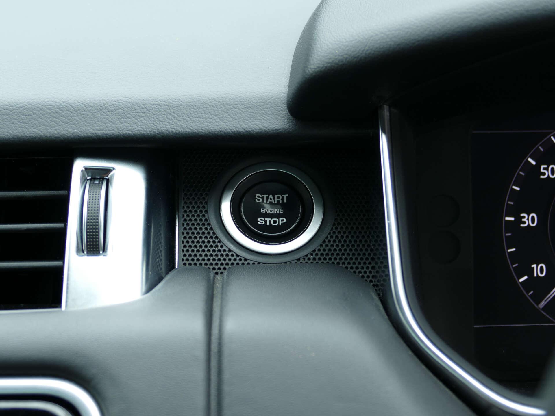 Land Rover Range Rover Sport view 37