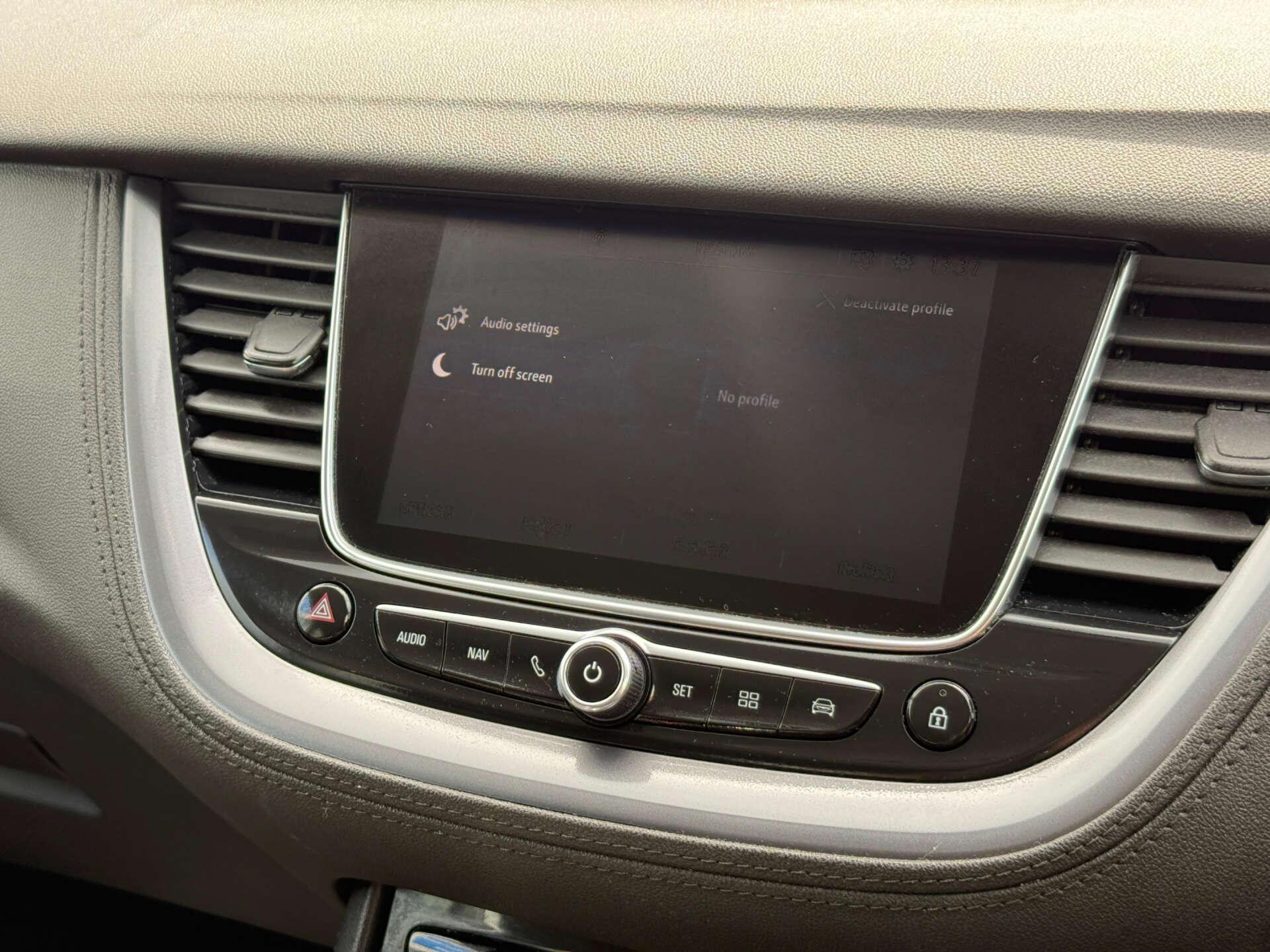 Vauxhall Grandland X view 58