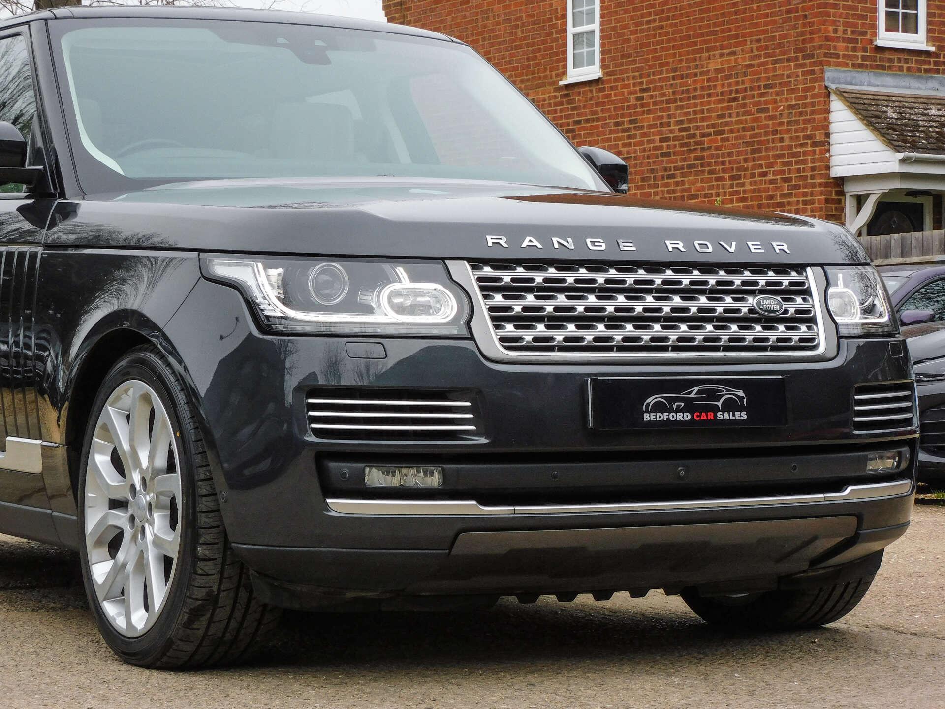Land Rover Range Rover view 7