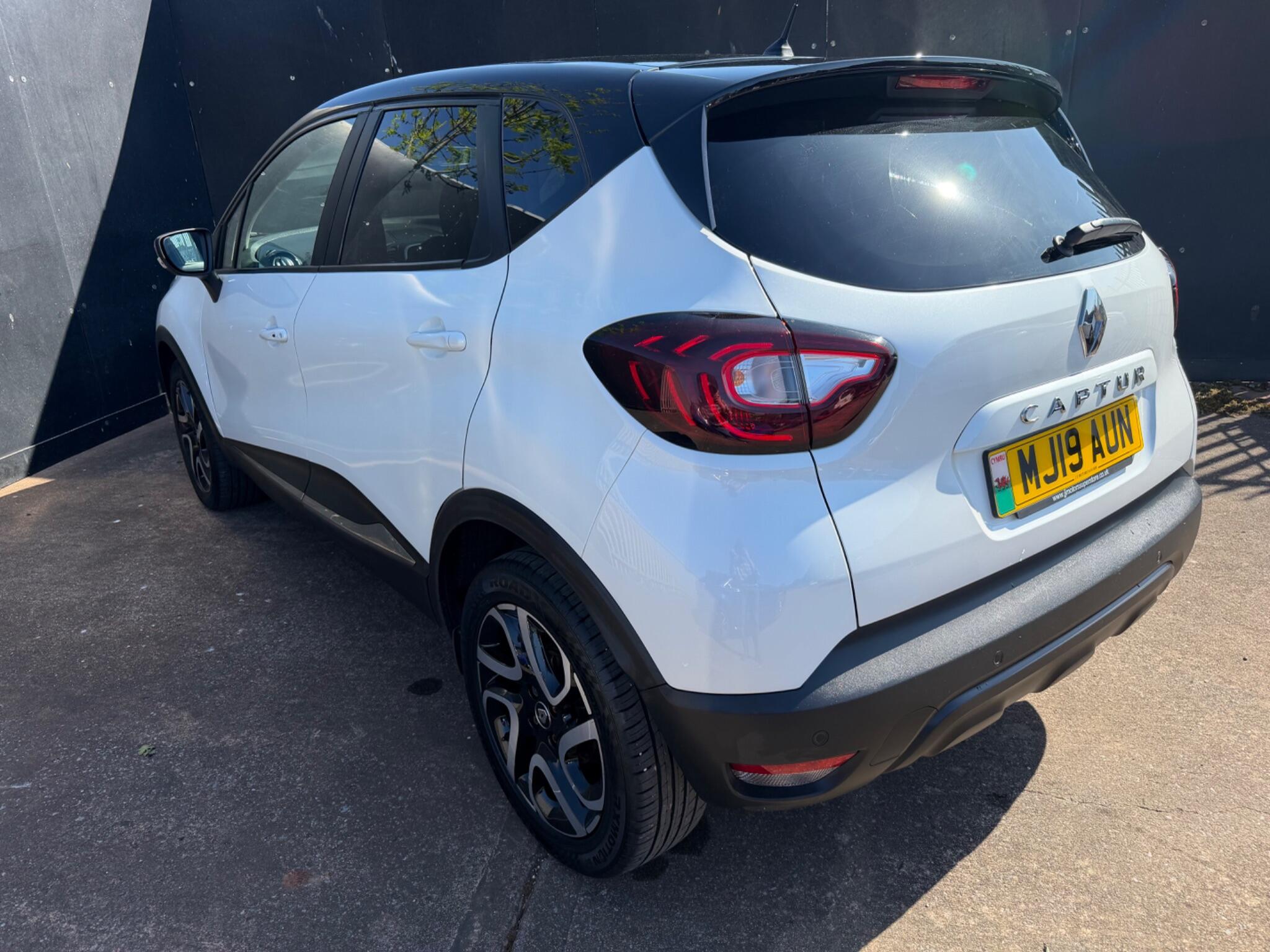 Renault Captur view 15