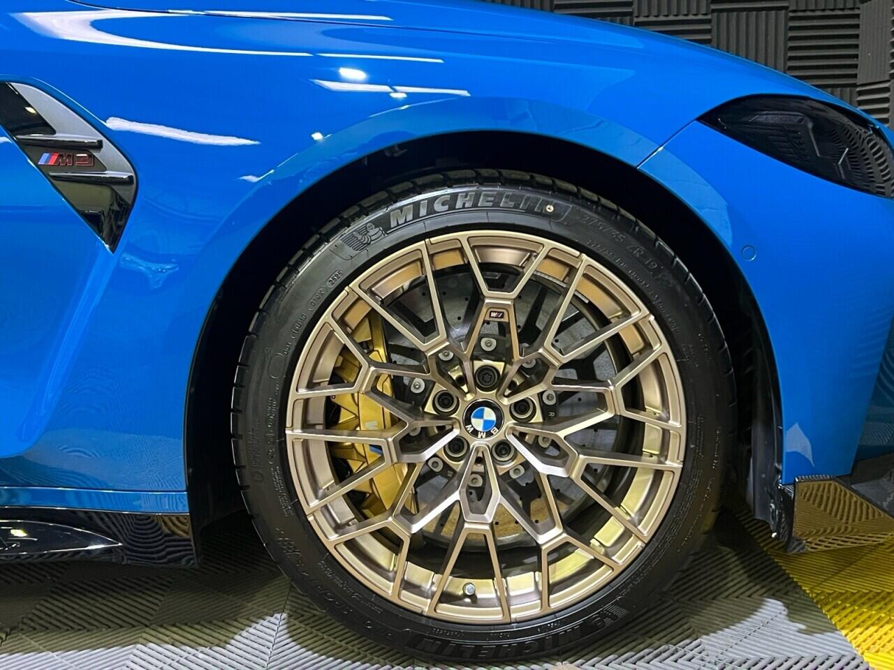 BMW M3 view 6