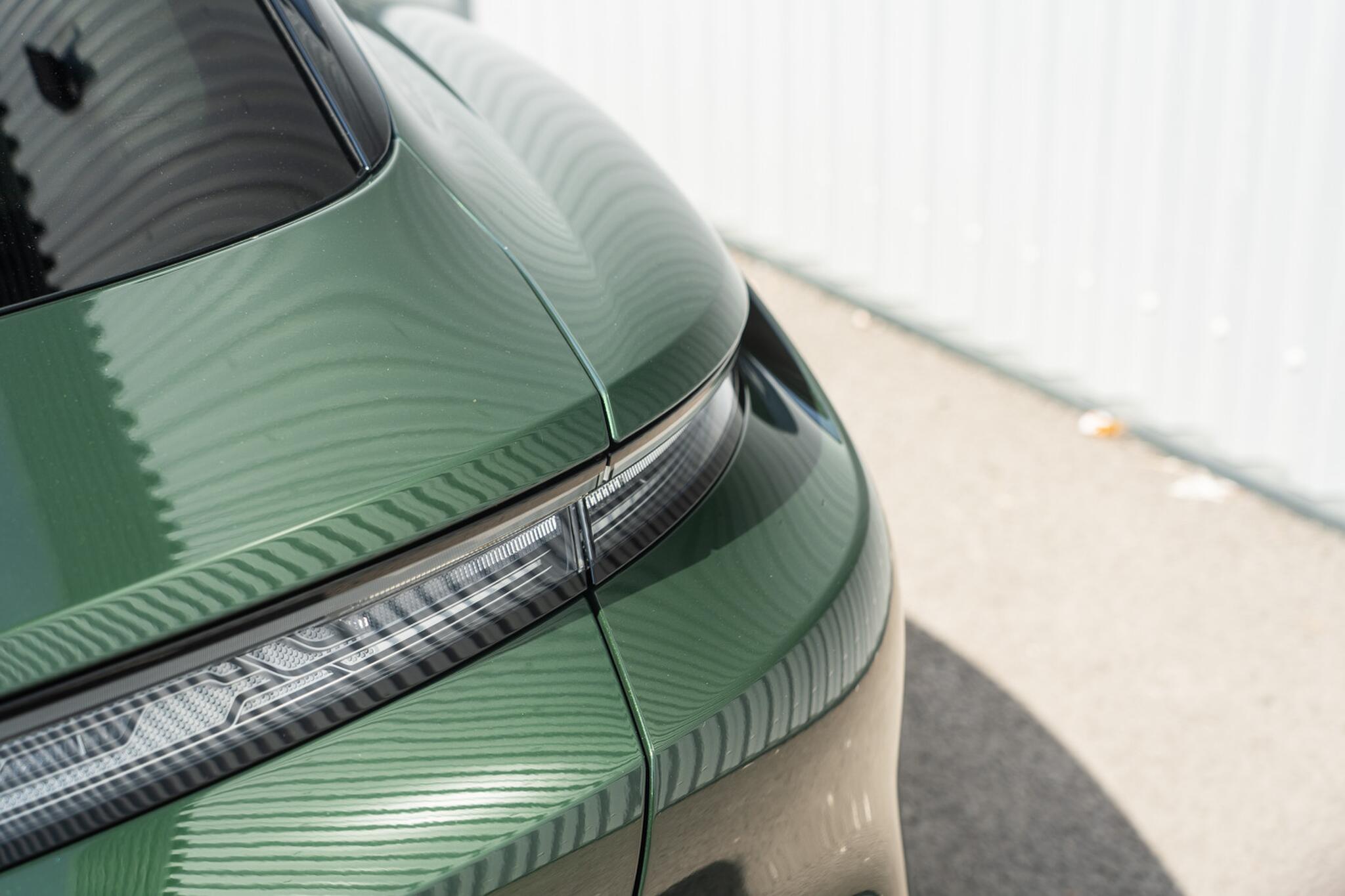 Porsche Taycan view 24