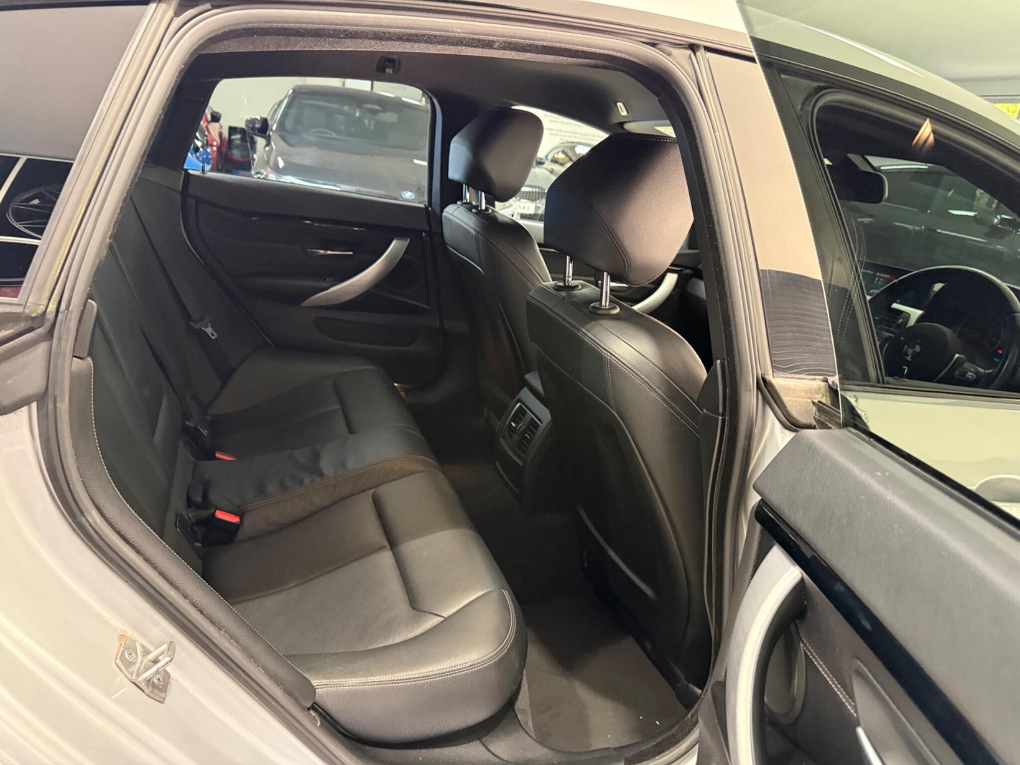 BMW 4 Series view 24