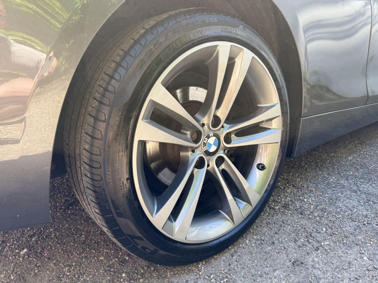 BMW 4 Series view 27