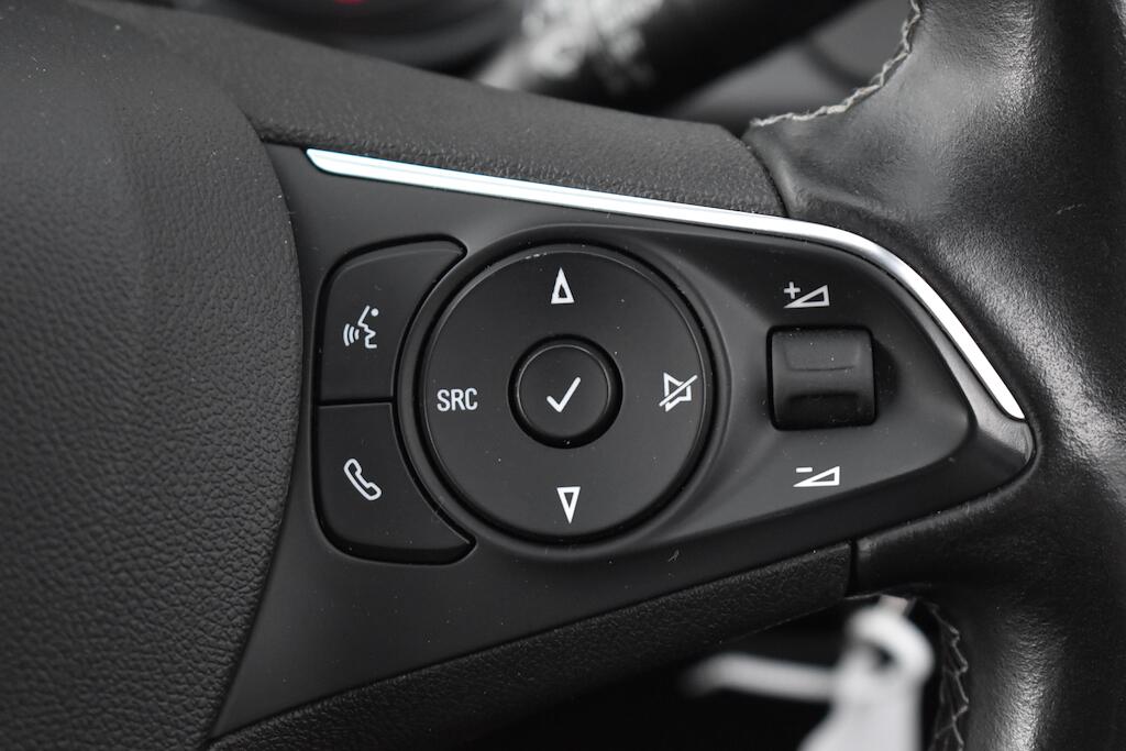 Vauxhall Grandland X view 55