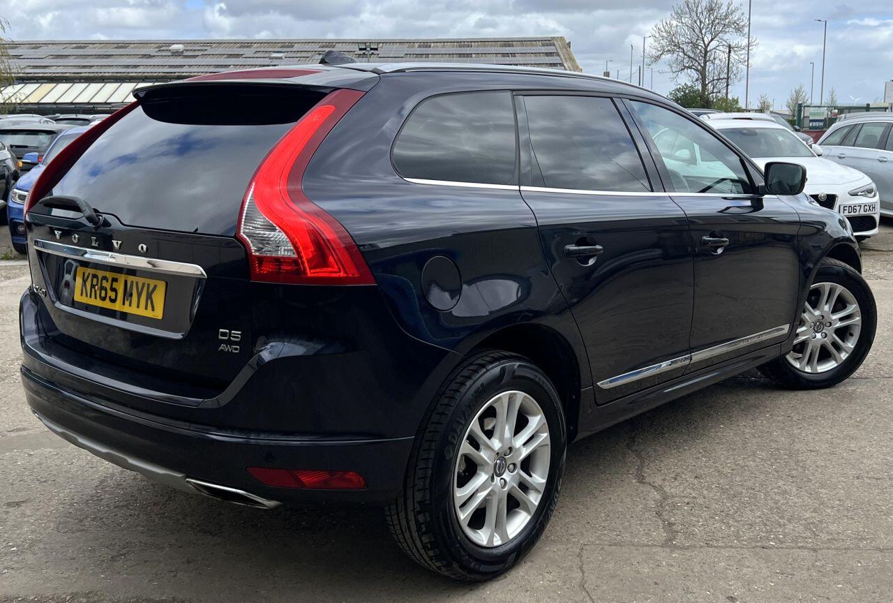 Volvo XC60 view 3