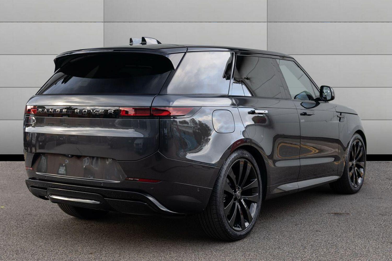 Land Rover Range Rover Sport view 6