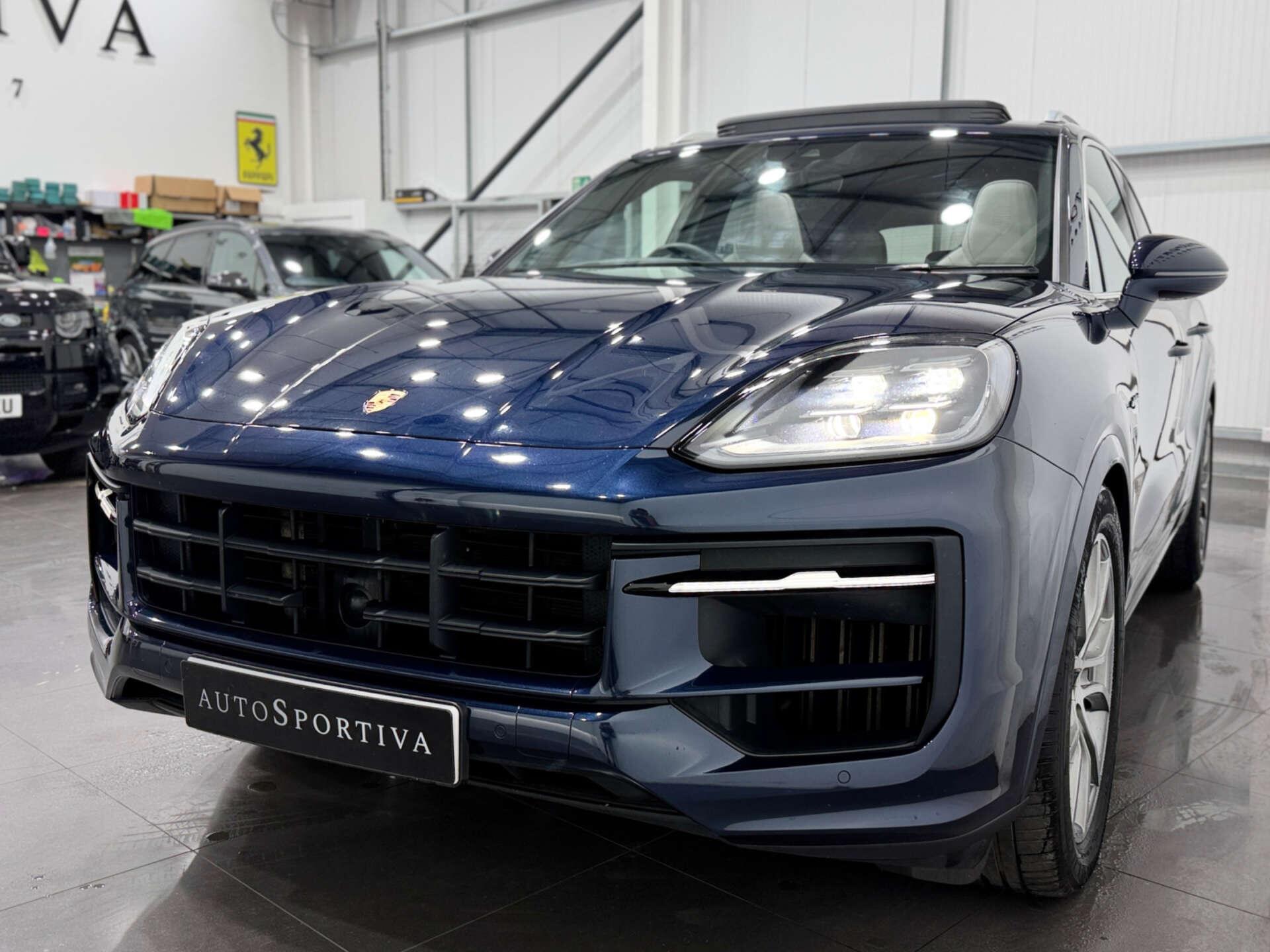Porsche Cayenne view 9