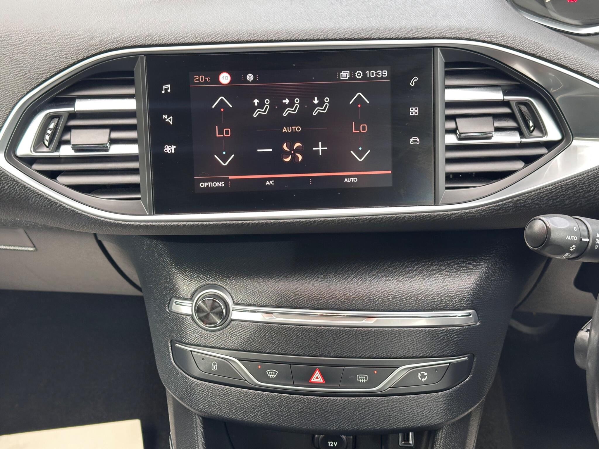 Peugeot 308 view 38