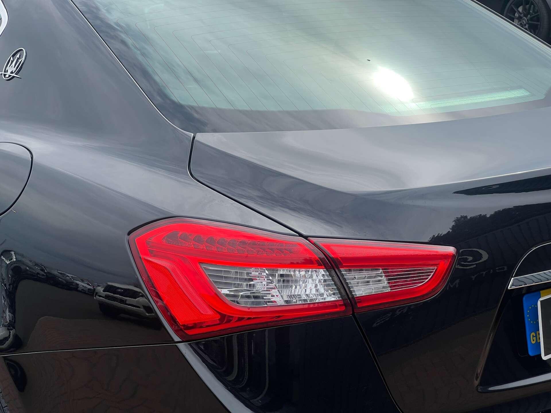 Maserati Ghibli view 10