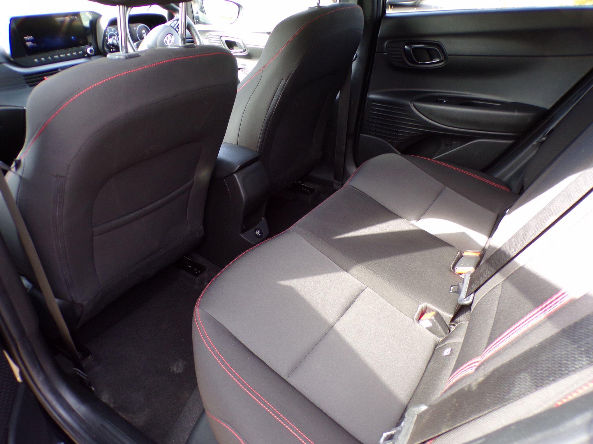 Hyundai I20 view 12