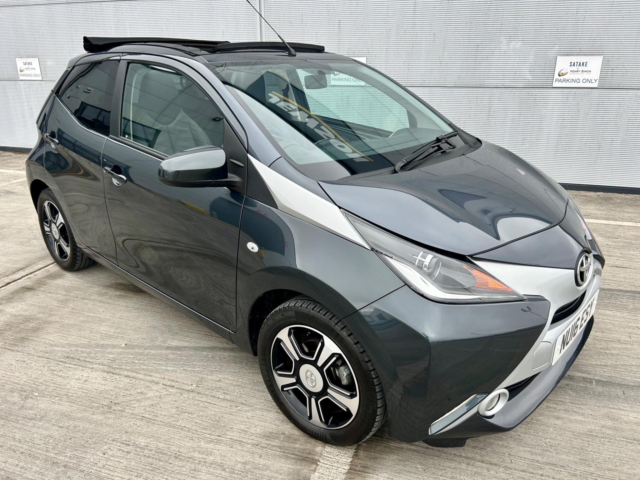 Toyota Aygo view 4