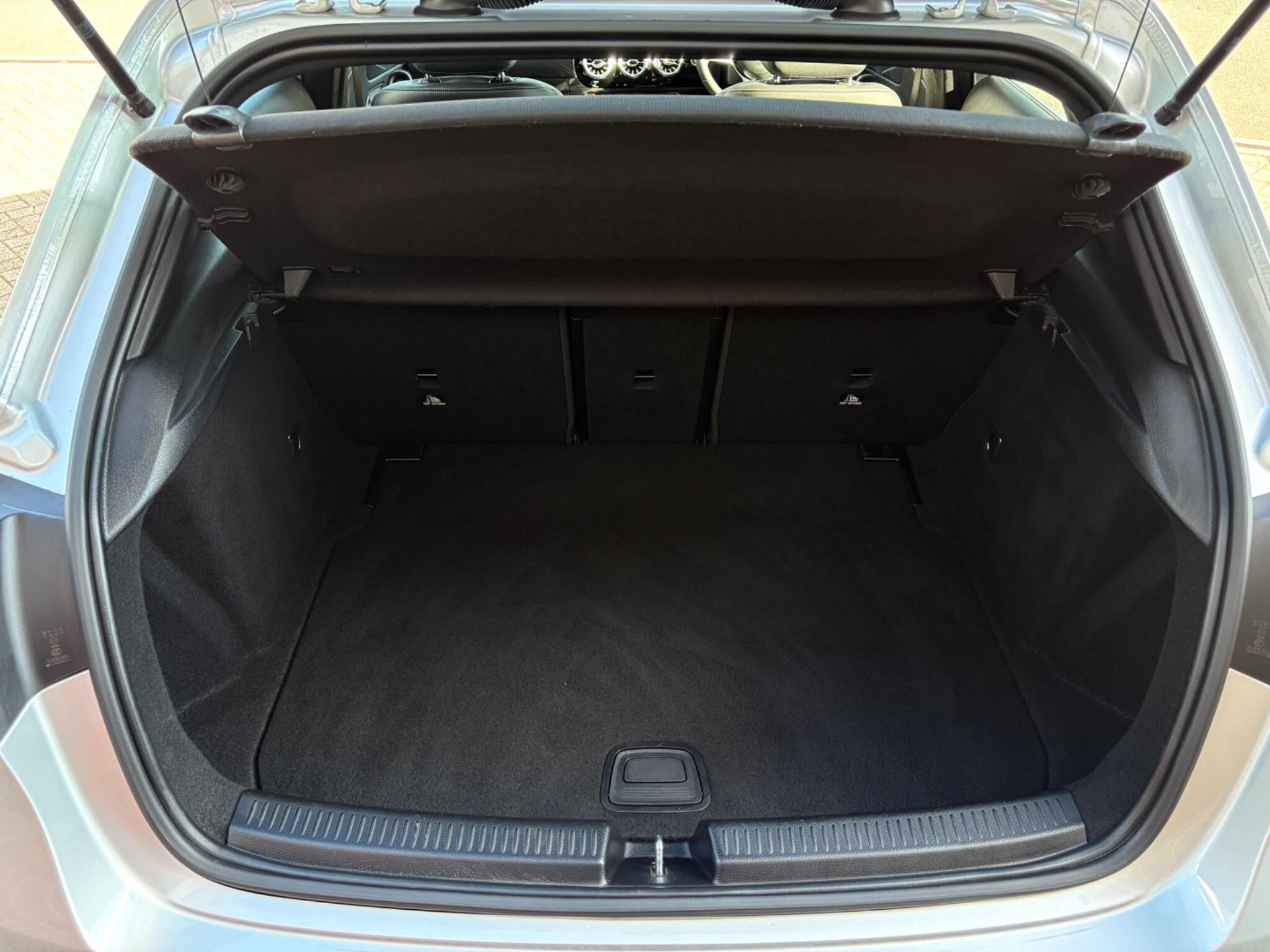 Mercedes-Benz A-Class view 39