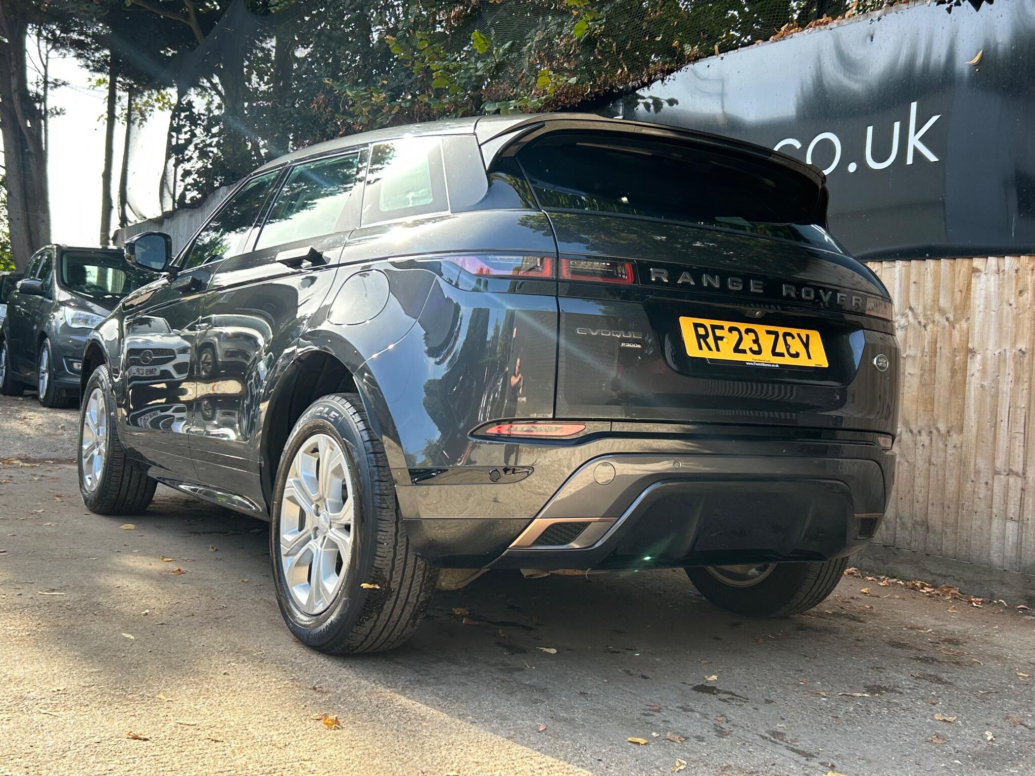 Land Rover Range Rover Evoque view 13