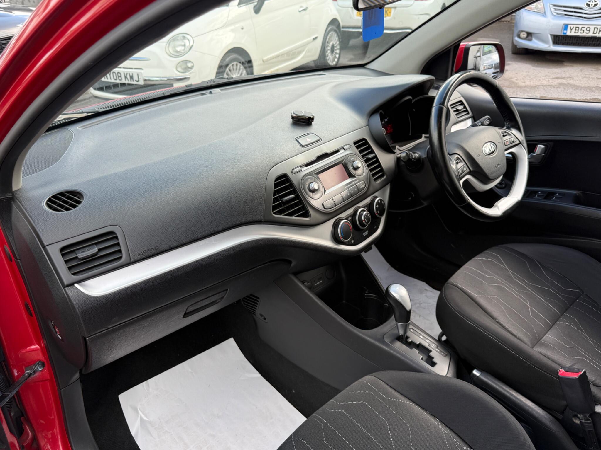 Kia Picanto - Image 45