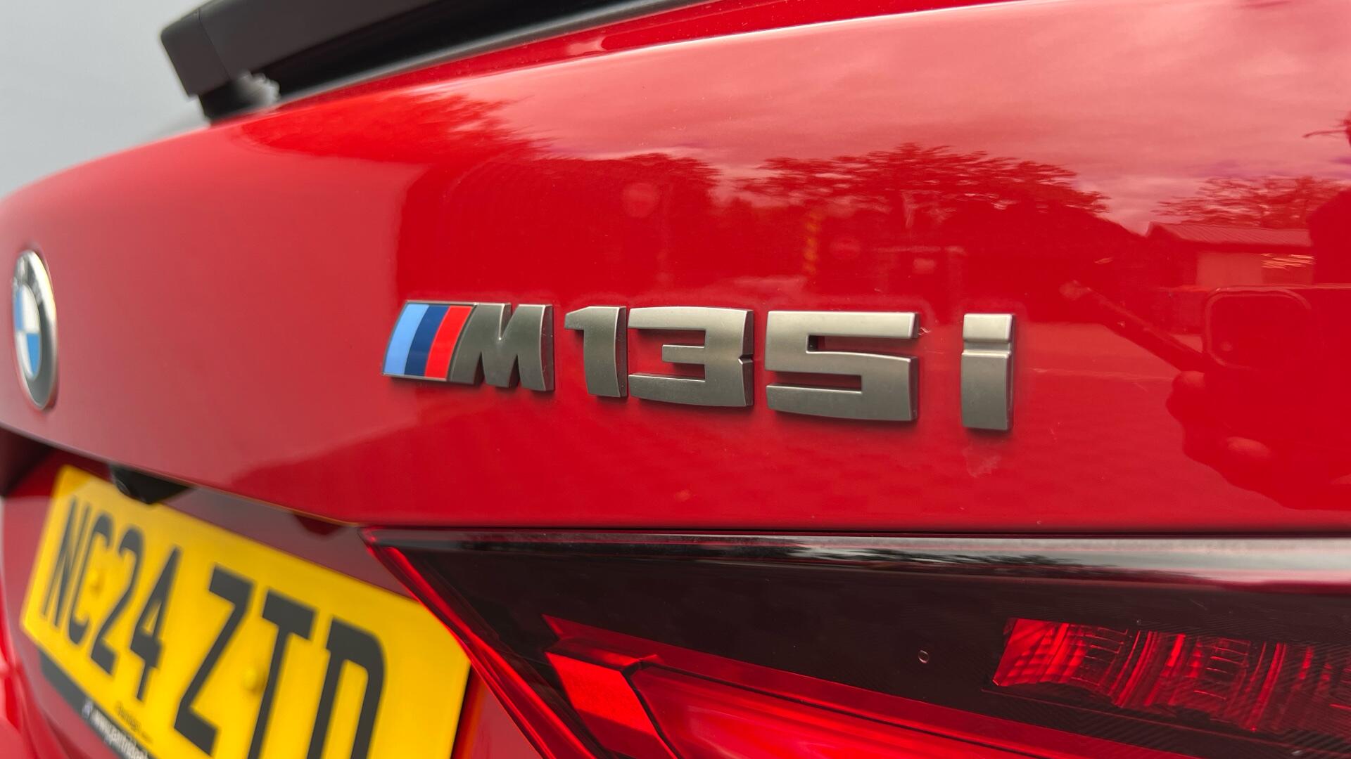 BMW 1 Series view 29