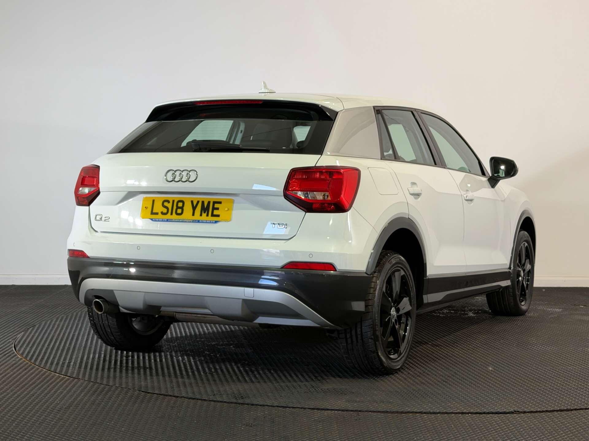 Audi Q2 view 7