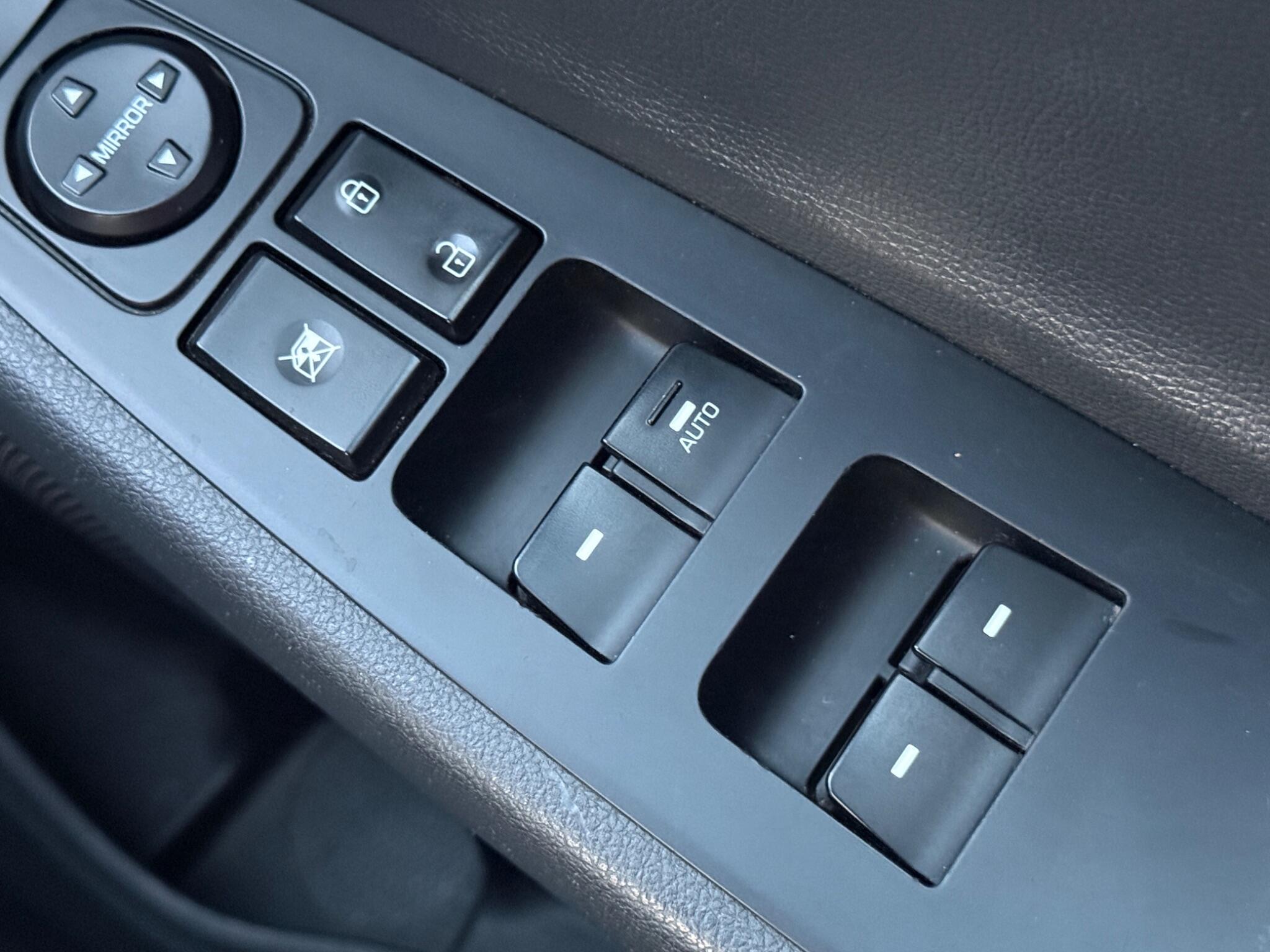Hyundai TUCSON - Image 66