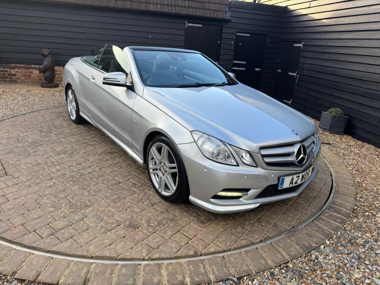 Mercedes-Benz E Class view 22