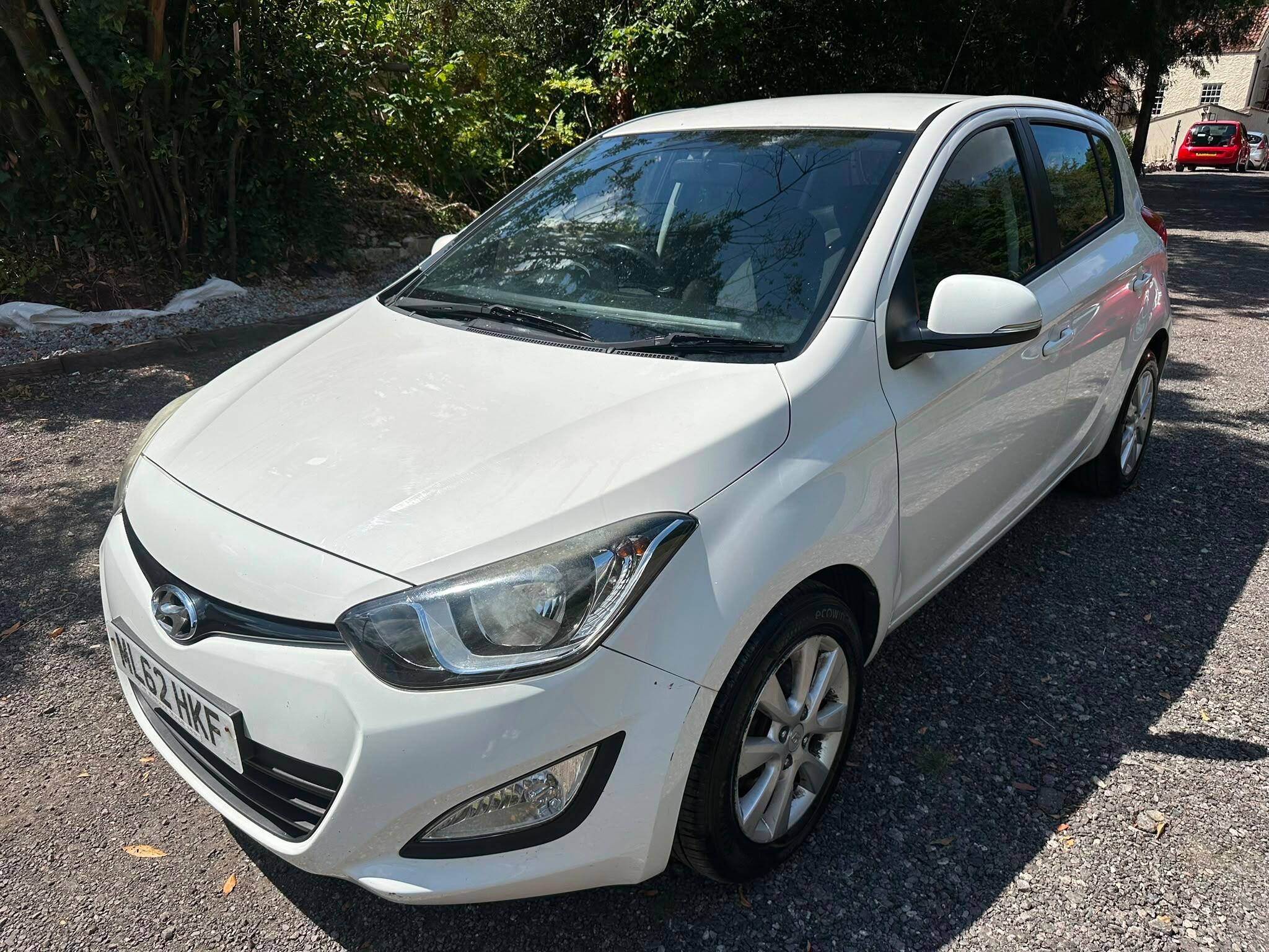 Hyundai I20 view 8