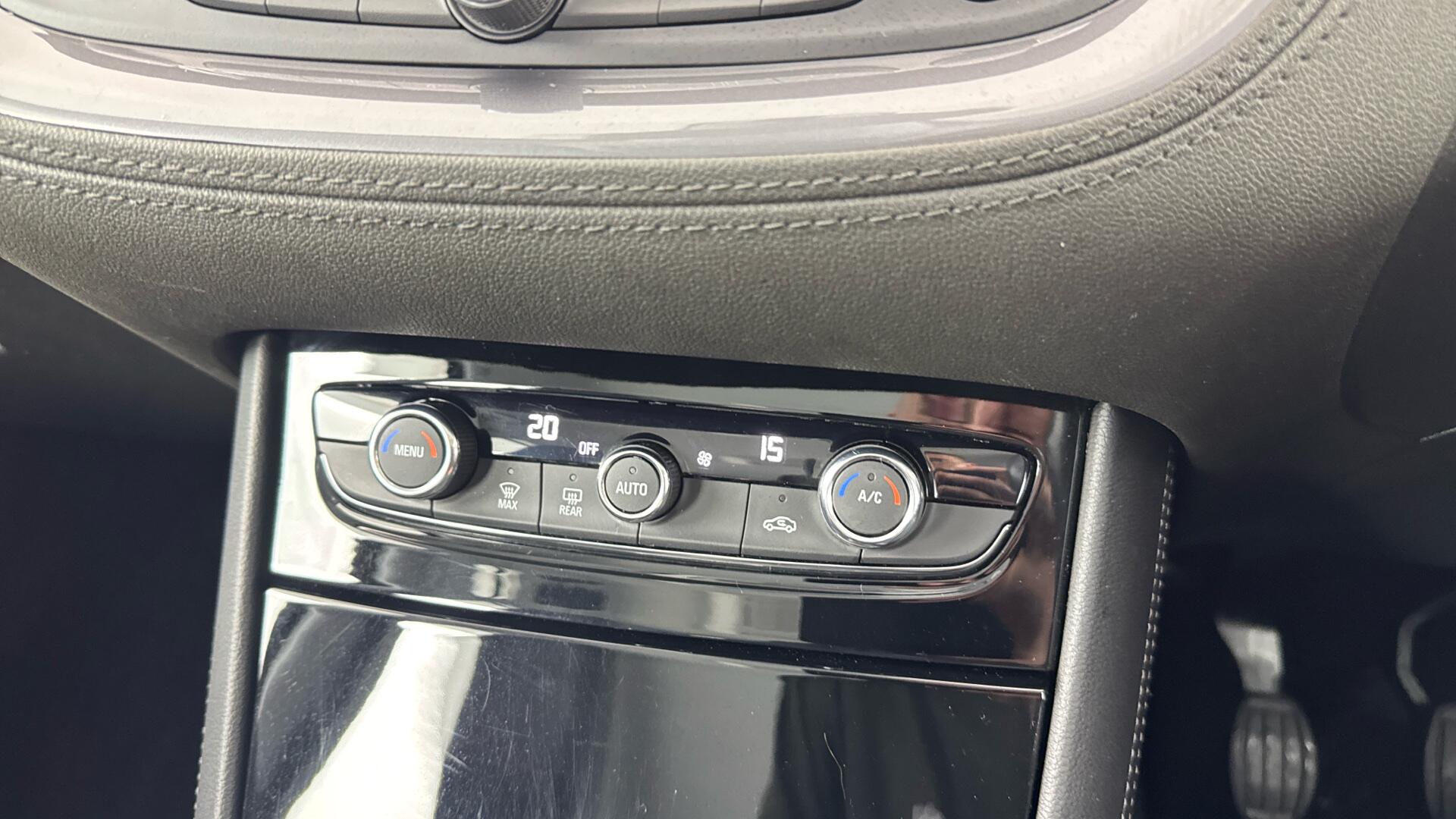 Vauxhall Grandland X view 27