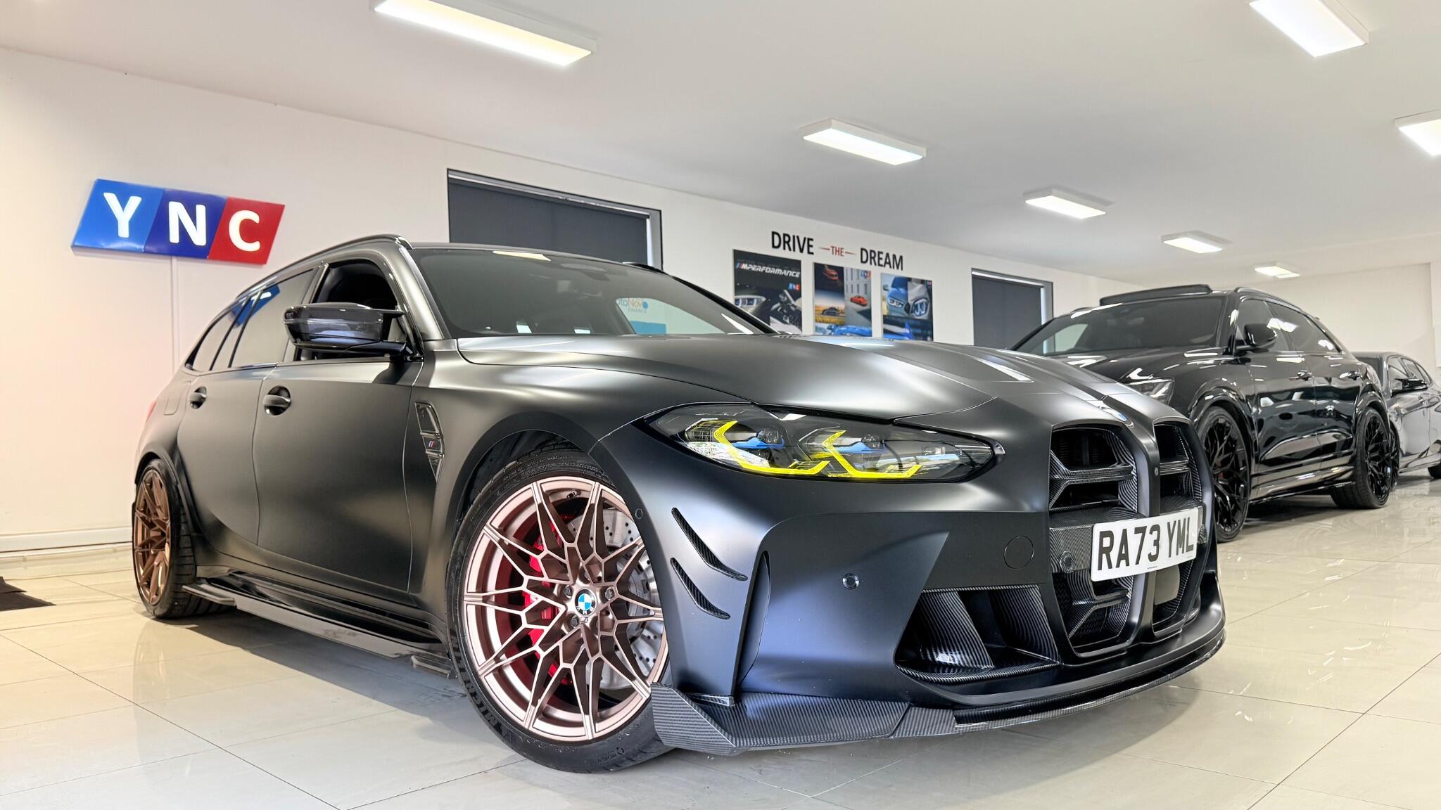 BMW M3 view 3