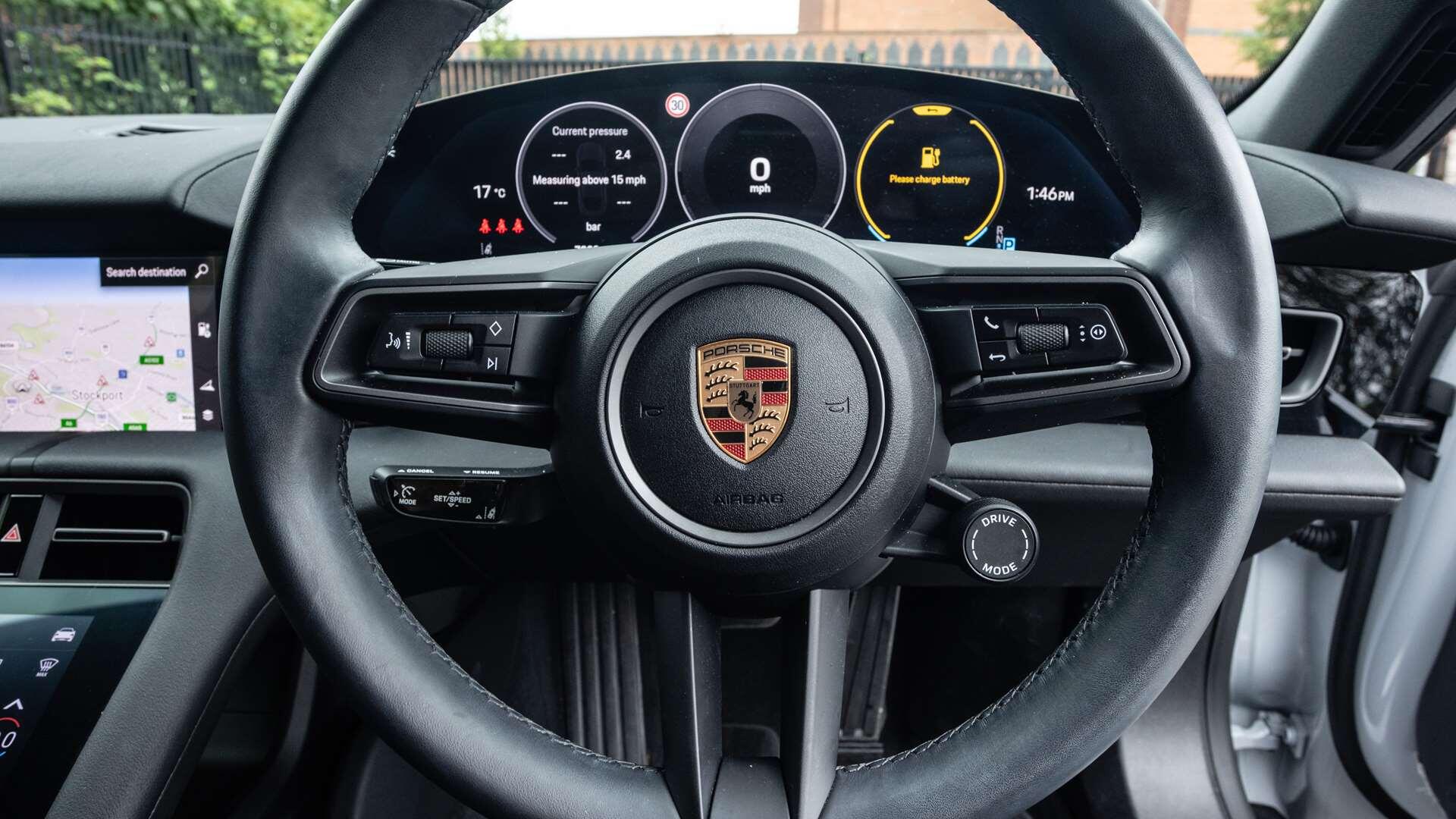 Porsche Taycan view 11