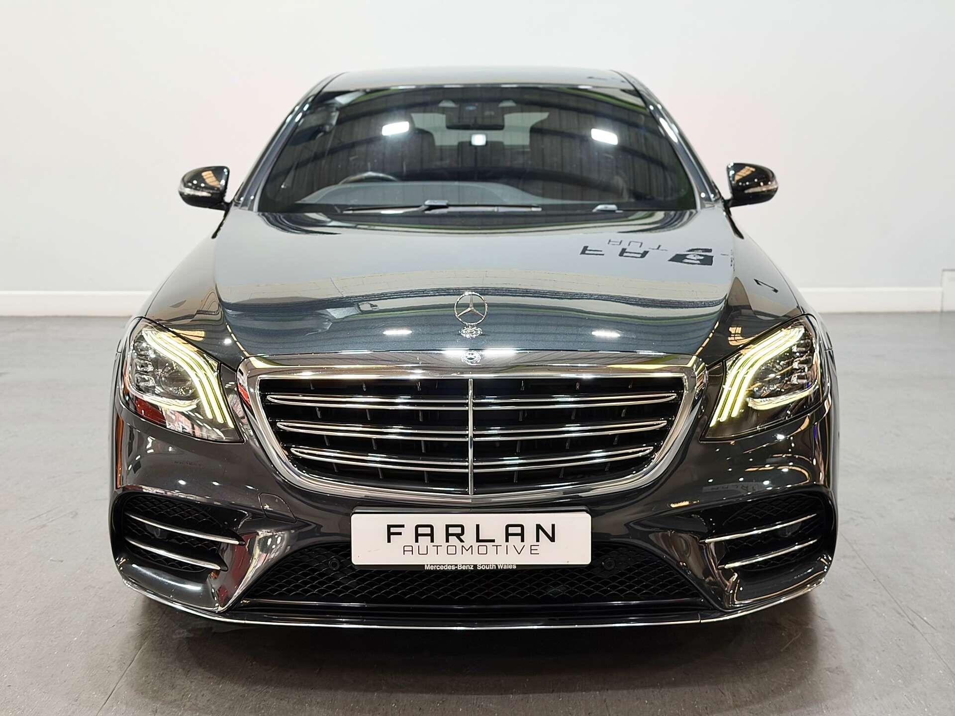 Mercedes-Benz S-Class view 11