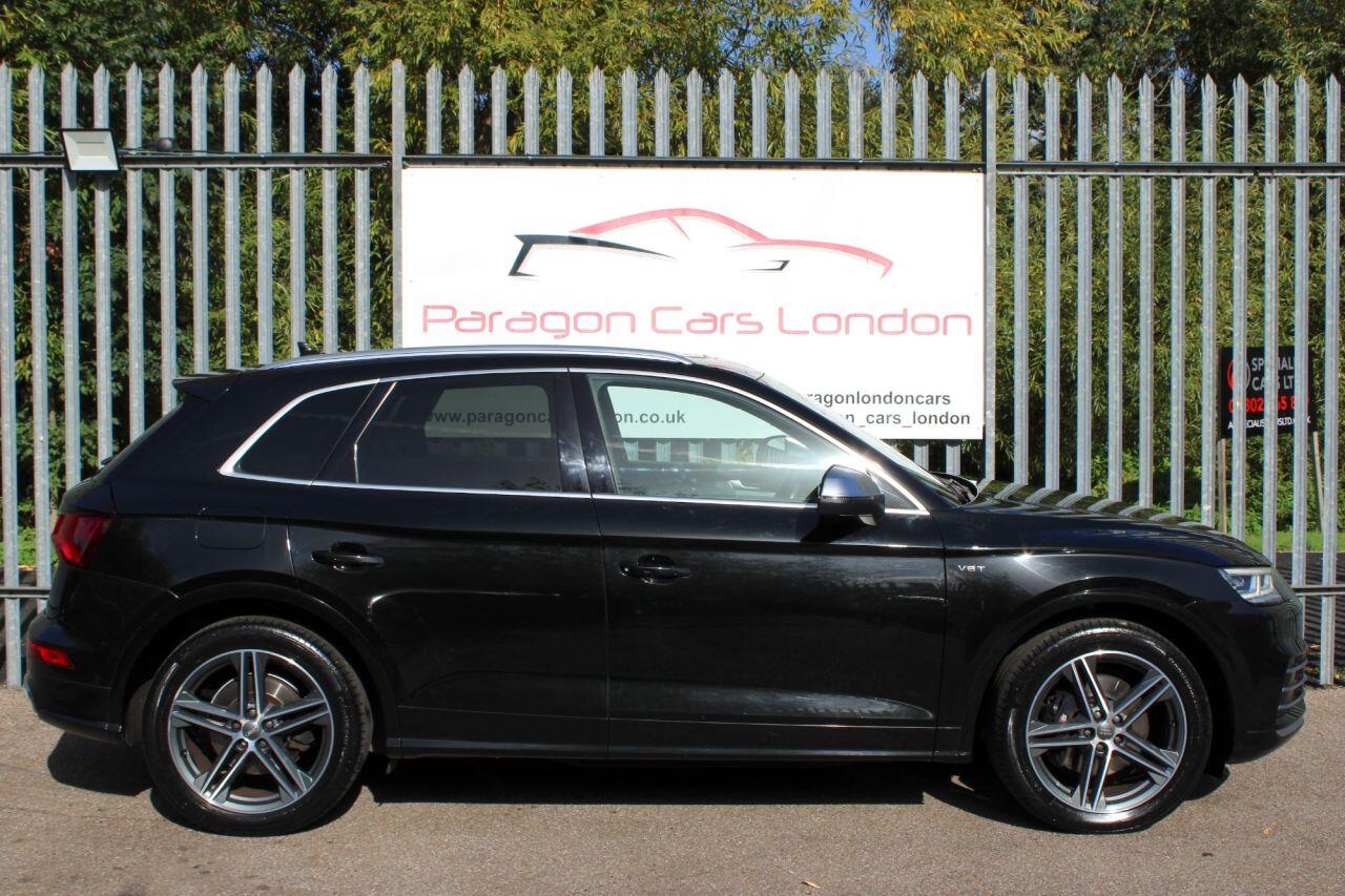 Audi SQ5 view 7
