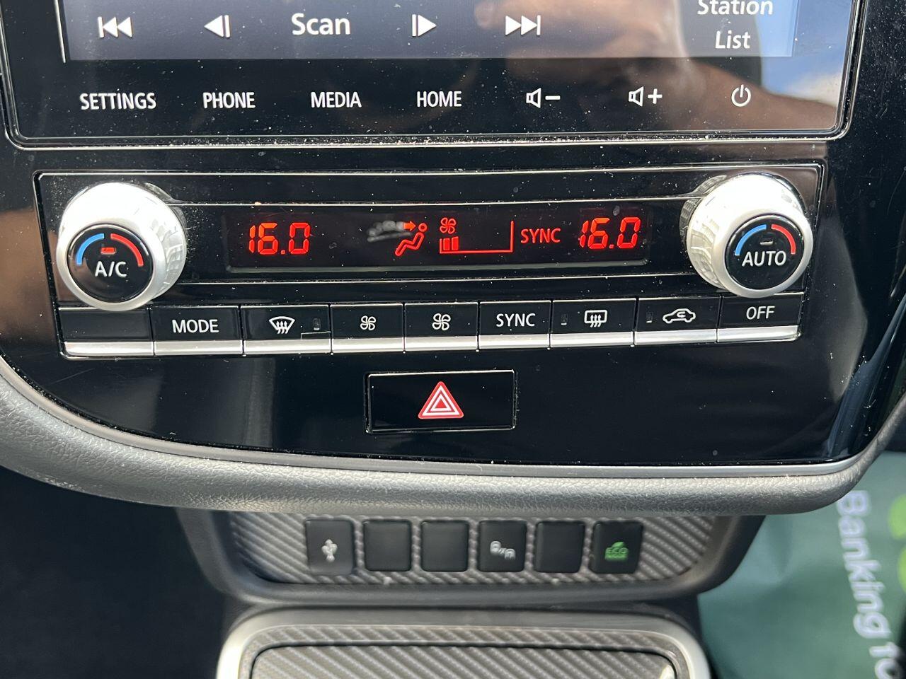 Mitsubishi Outlander view 39