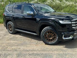 Toyota Land Cruiser main image