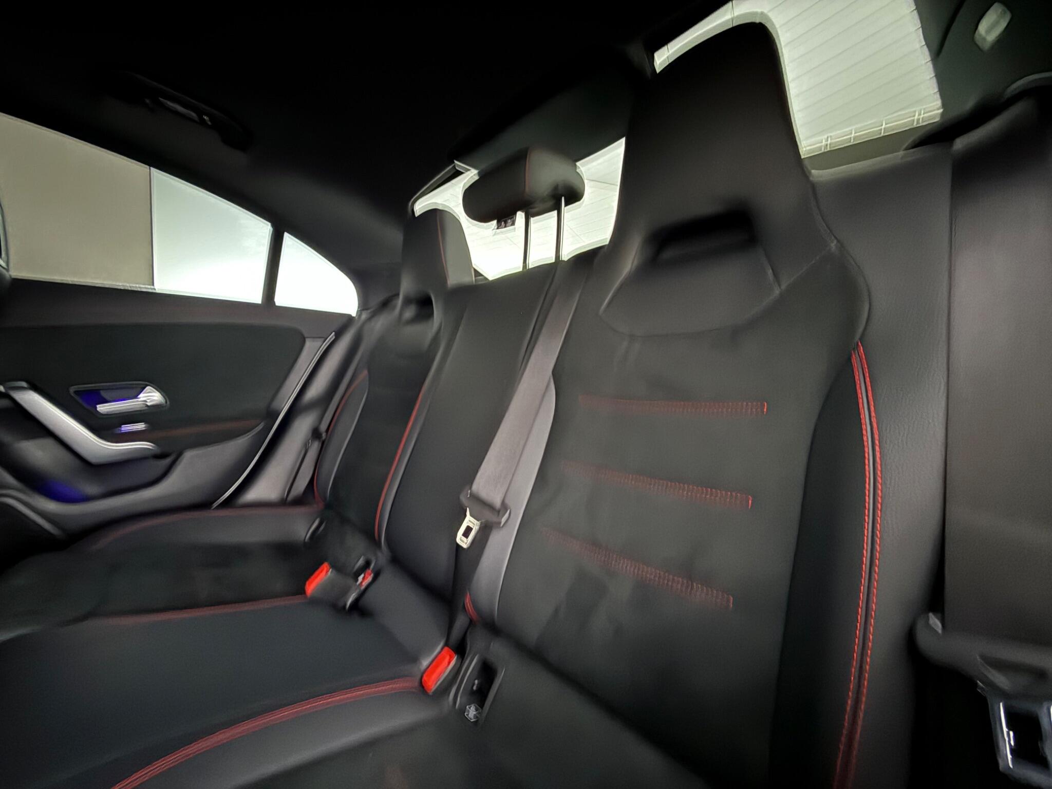 Mercedes-Benz CLA view 33