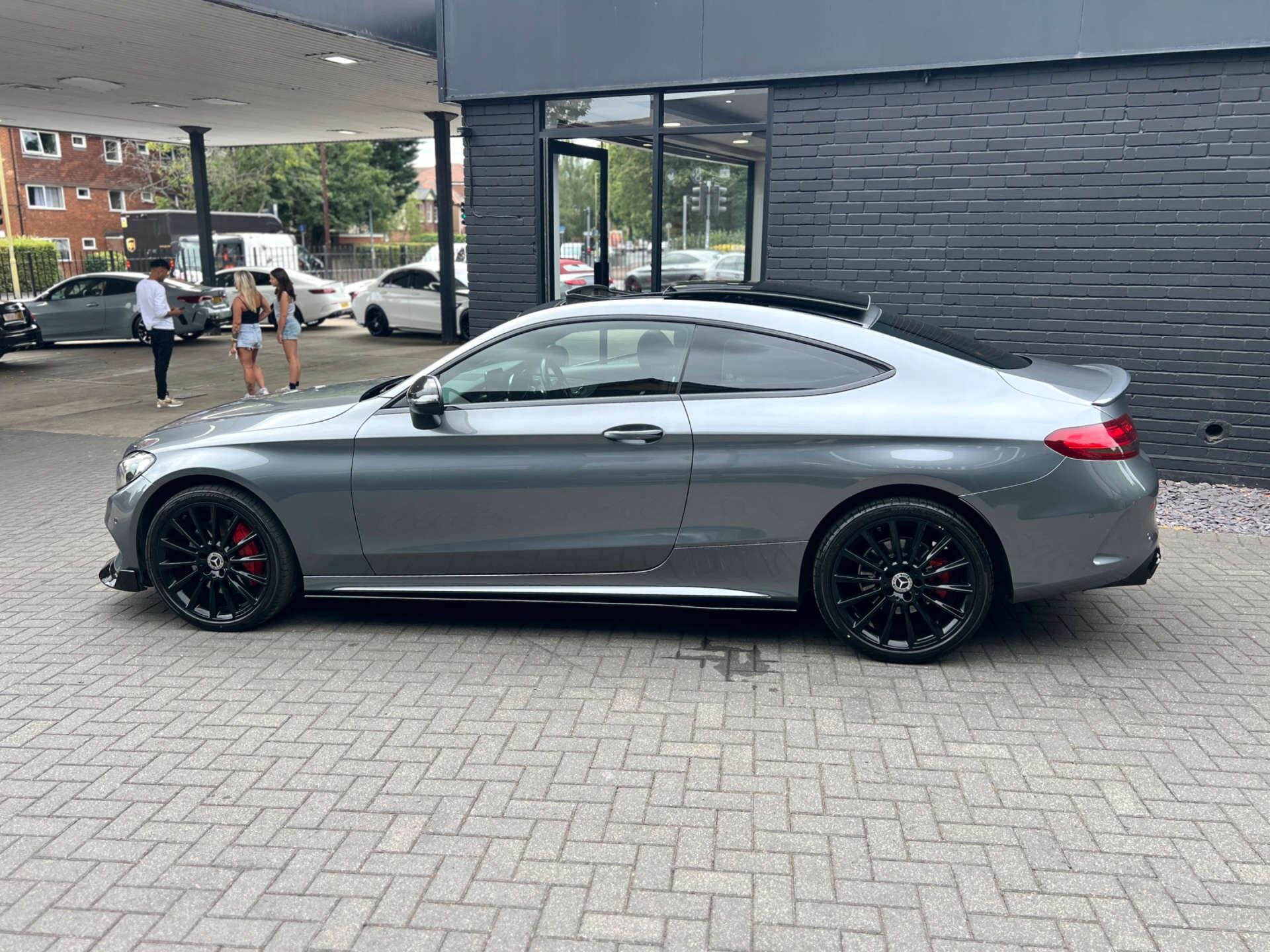 Mercedes-Benz C Class view 10