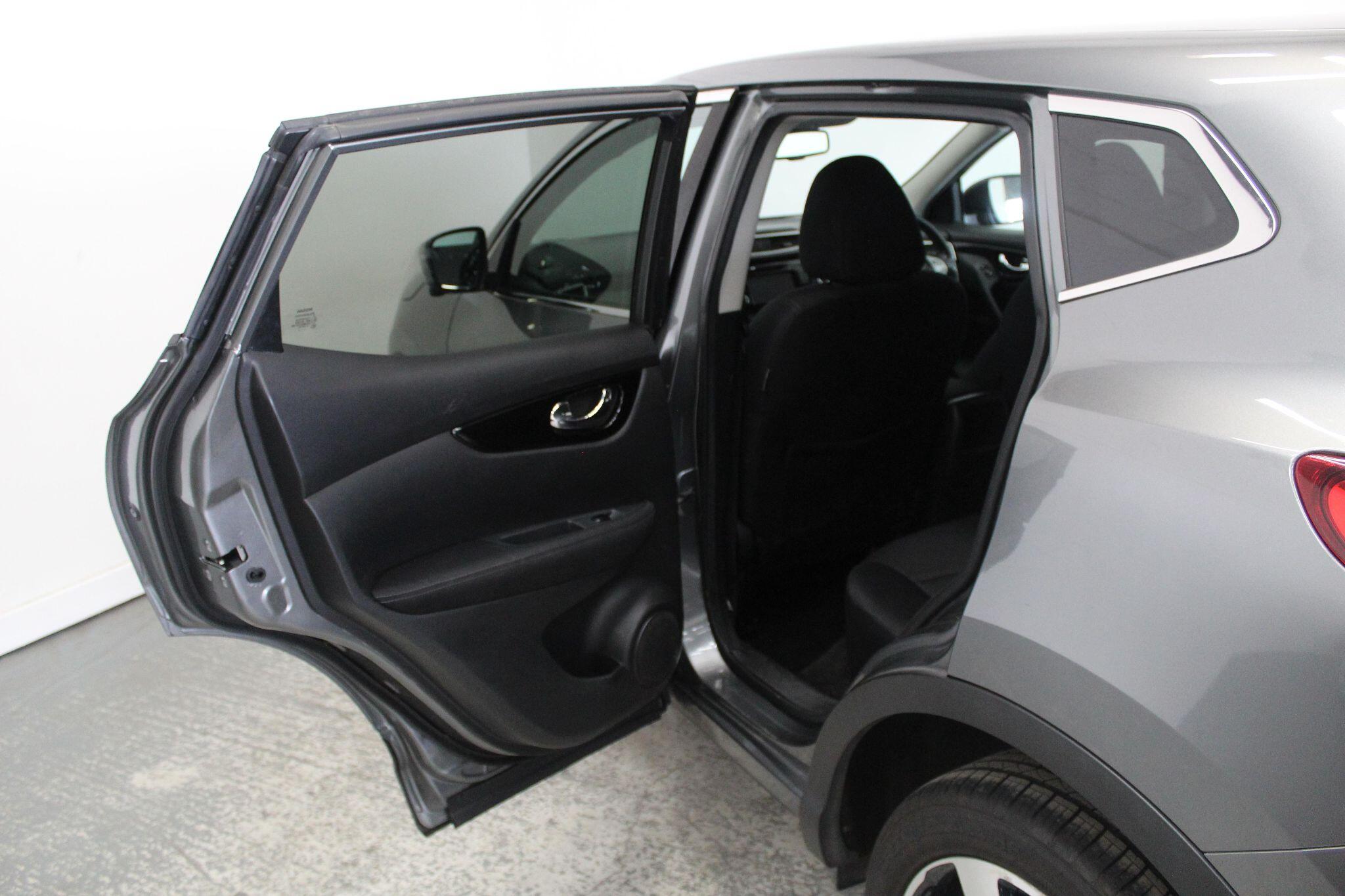 Nissan Qashqai view 28