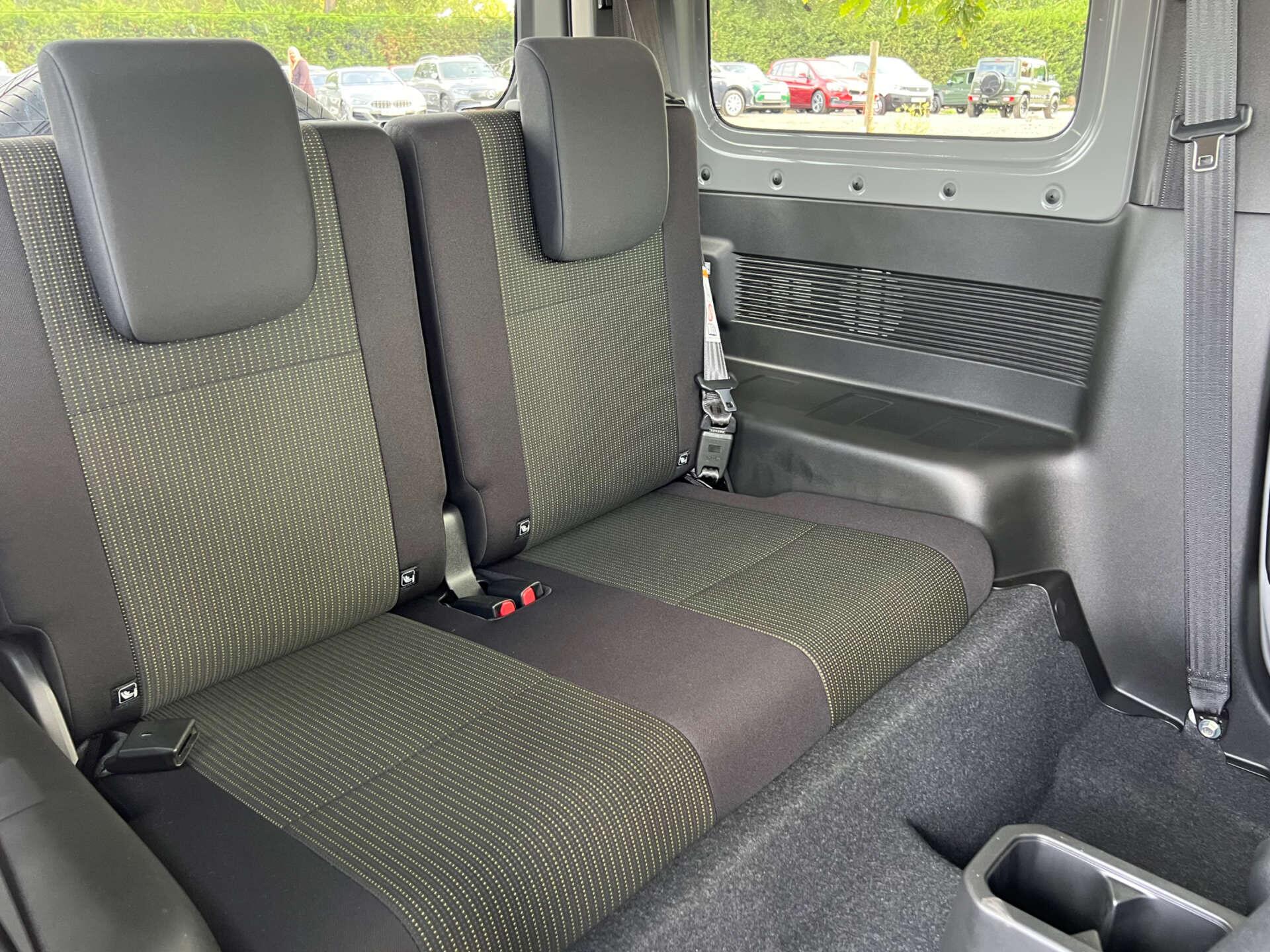 Suzuki Jimny view 17