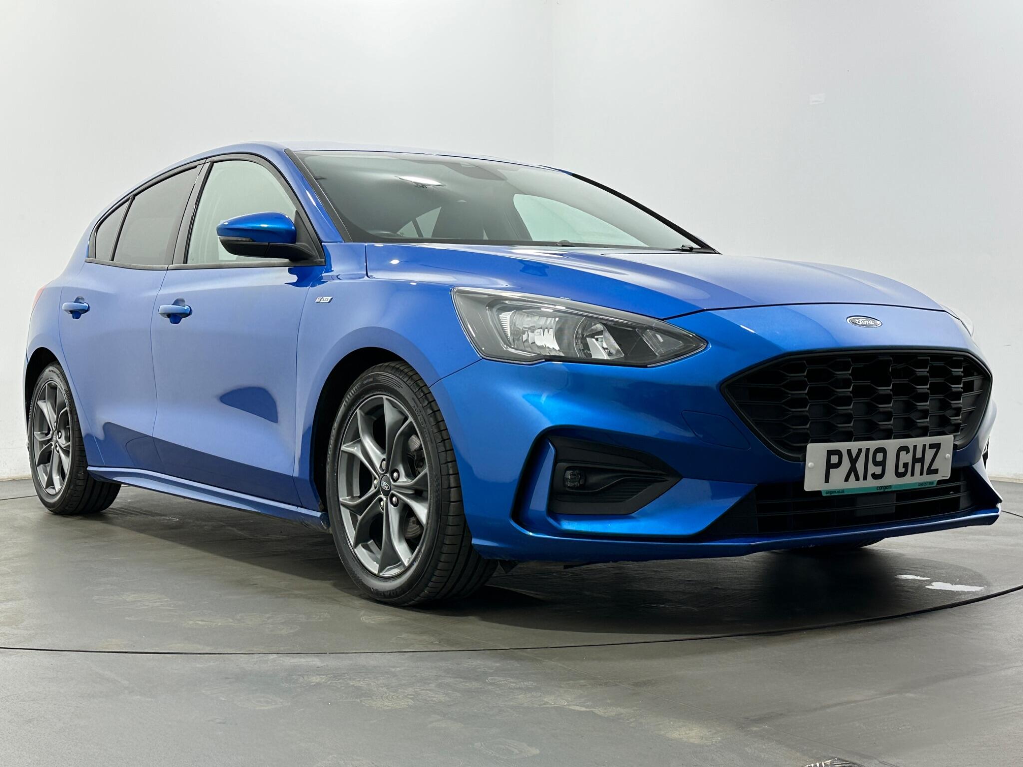 Ford Focus view 50
