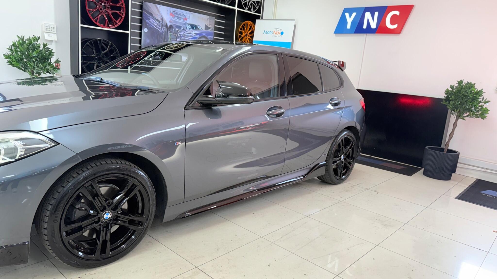 BMW 1 Series view 20