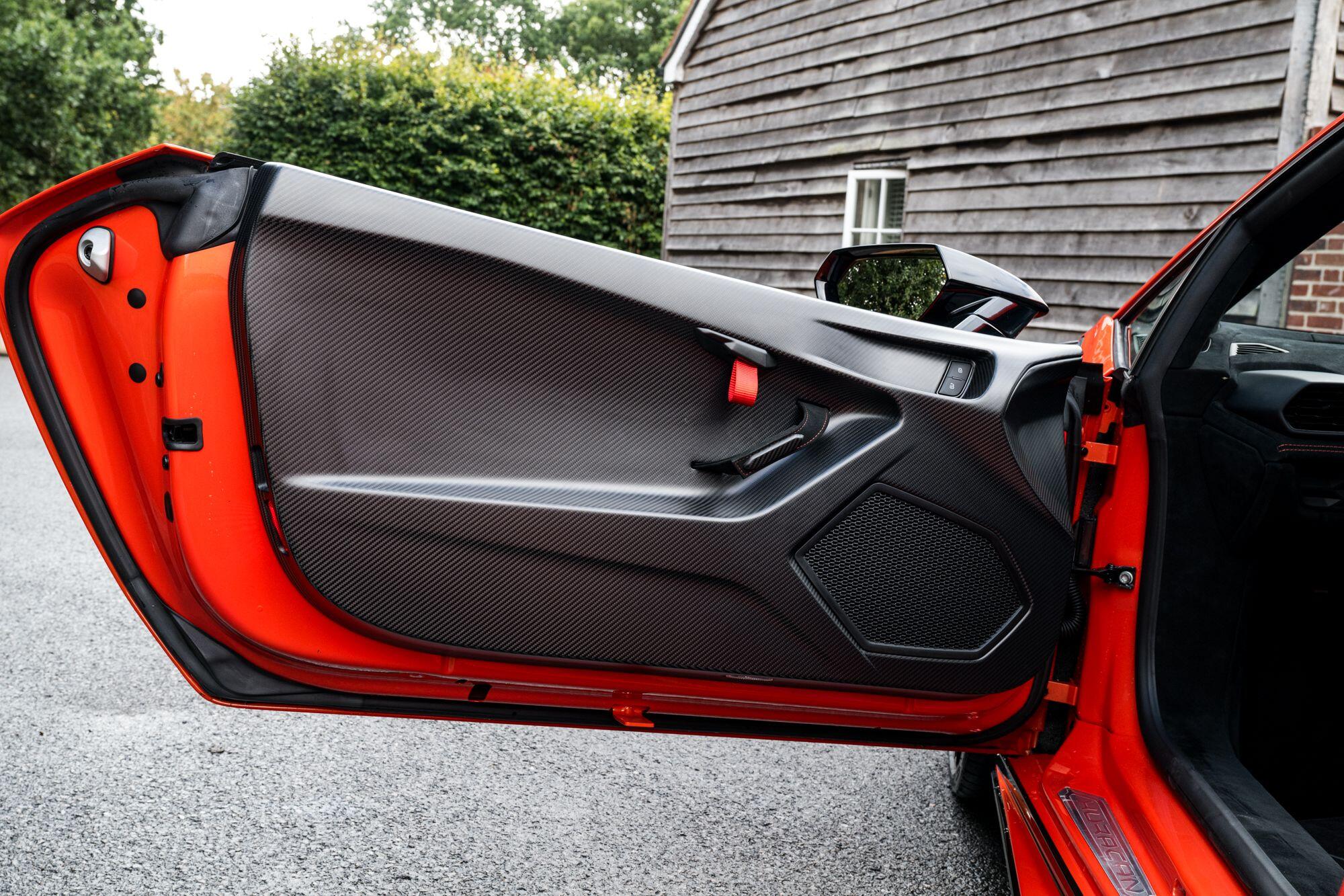 Lamborghini Huracan view 56