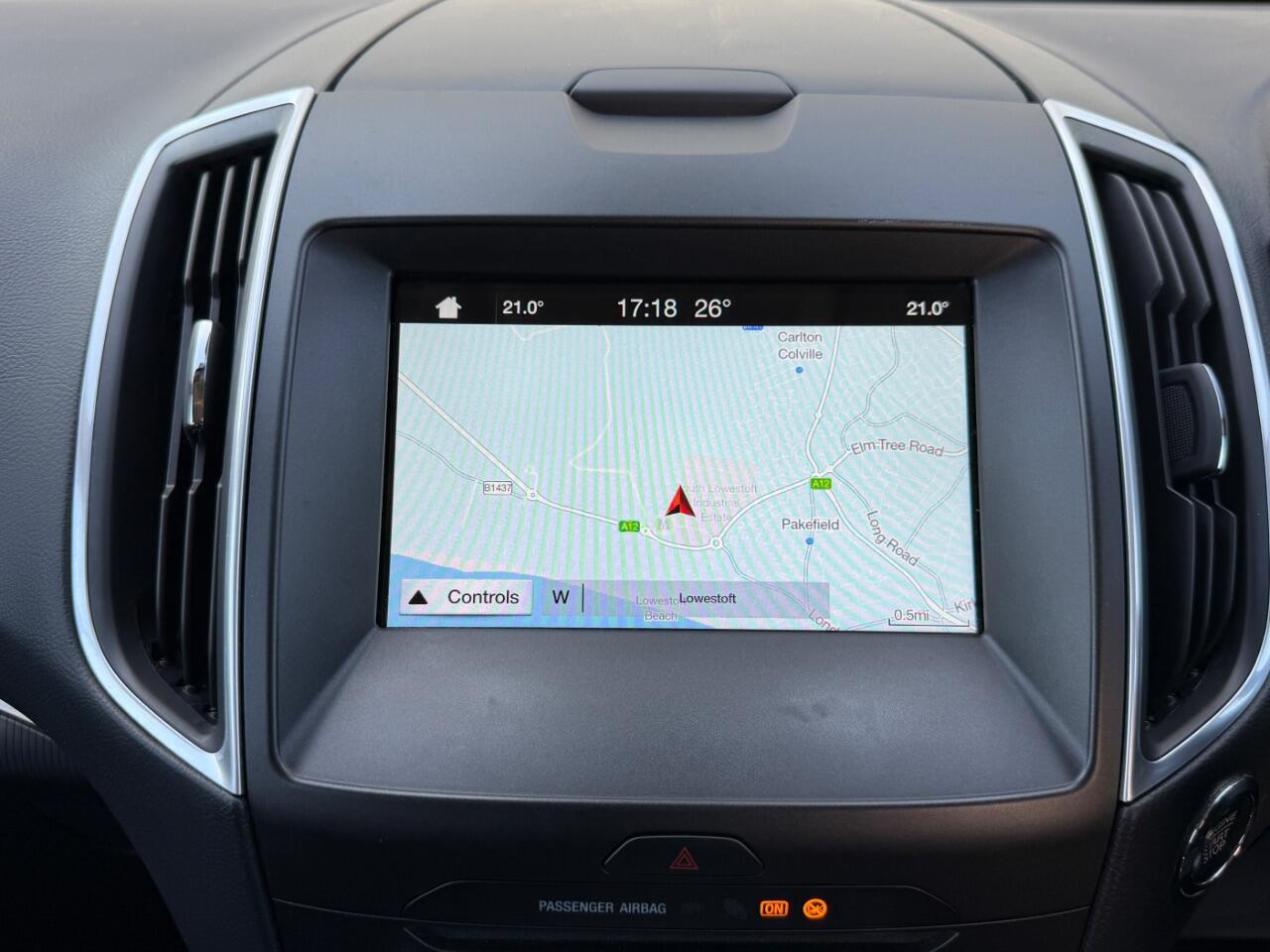 Ford Galaxy view 27