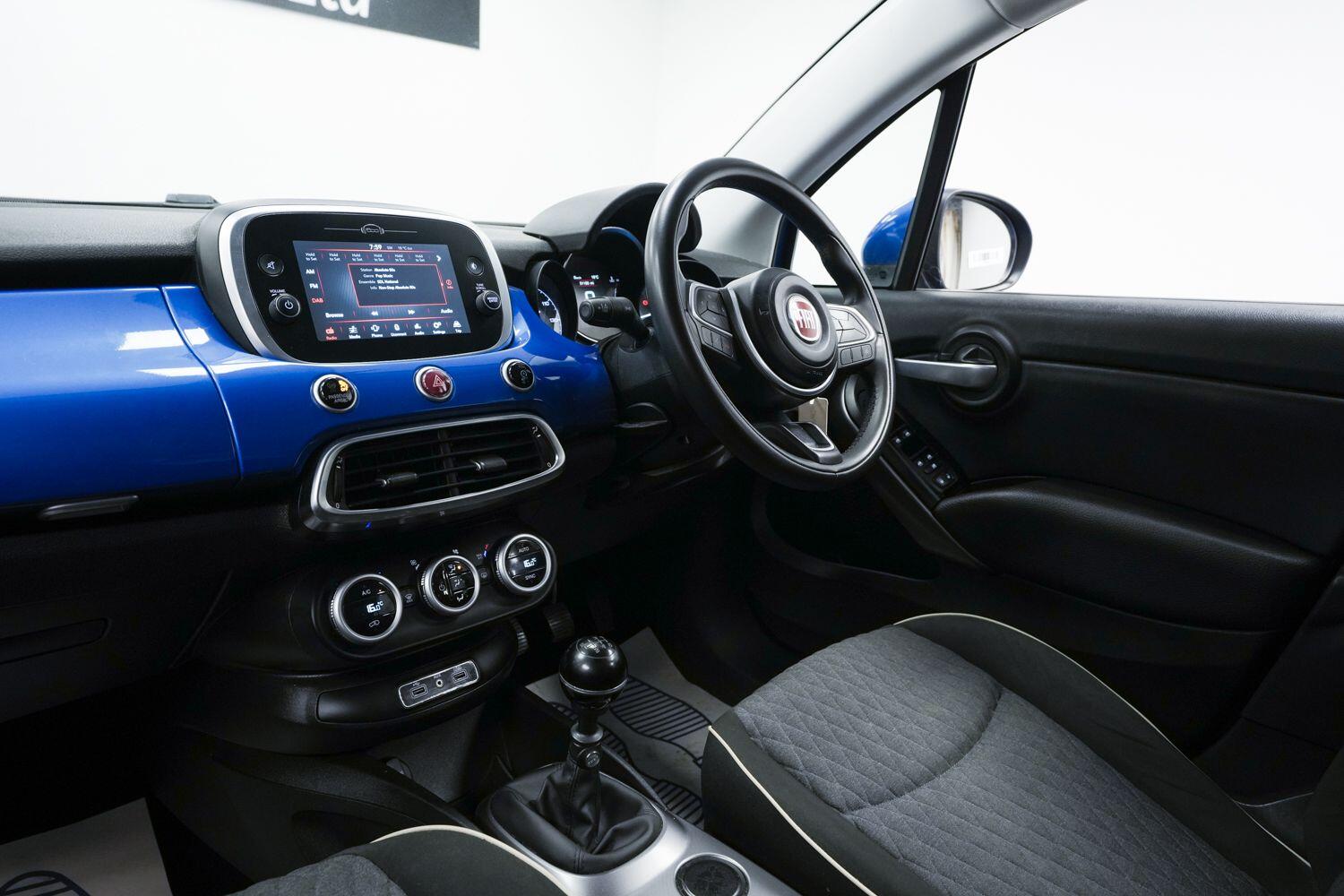 Fiat 500x view 26
